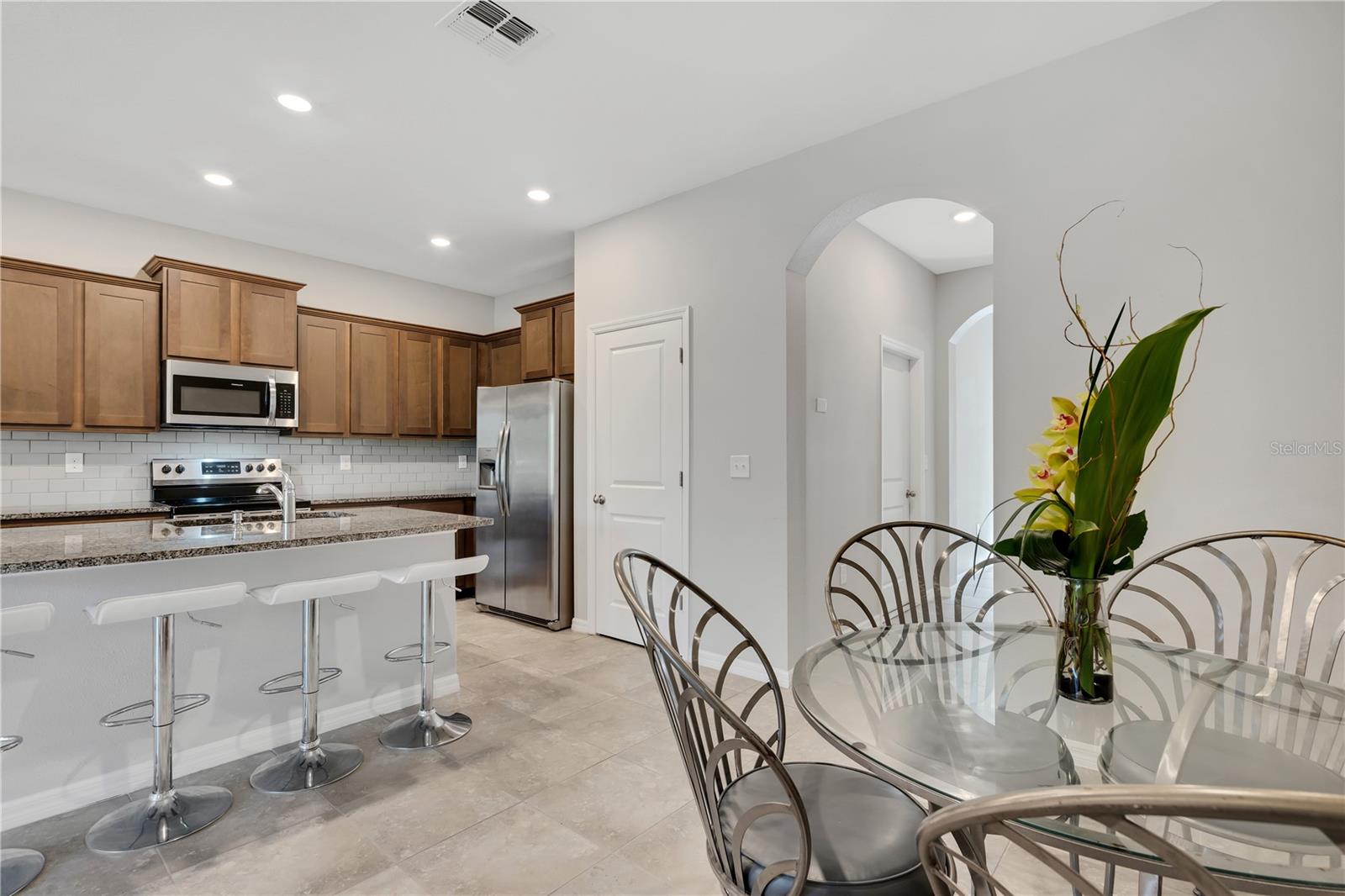 Image 13 of 66 For 8649 Daydream Street