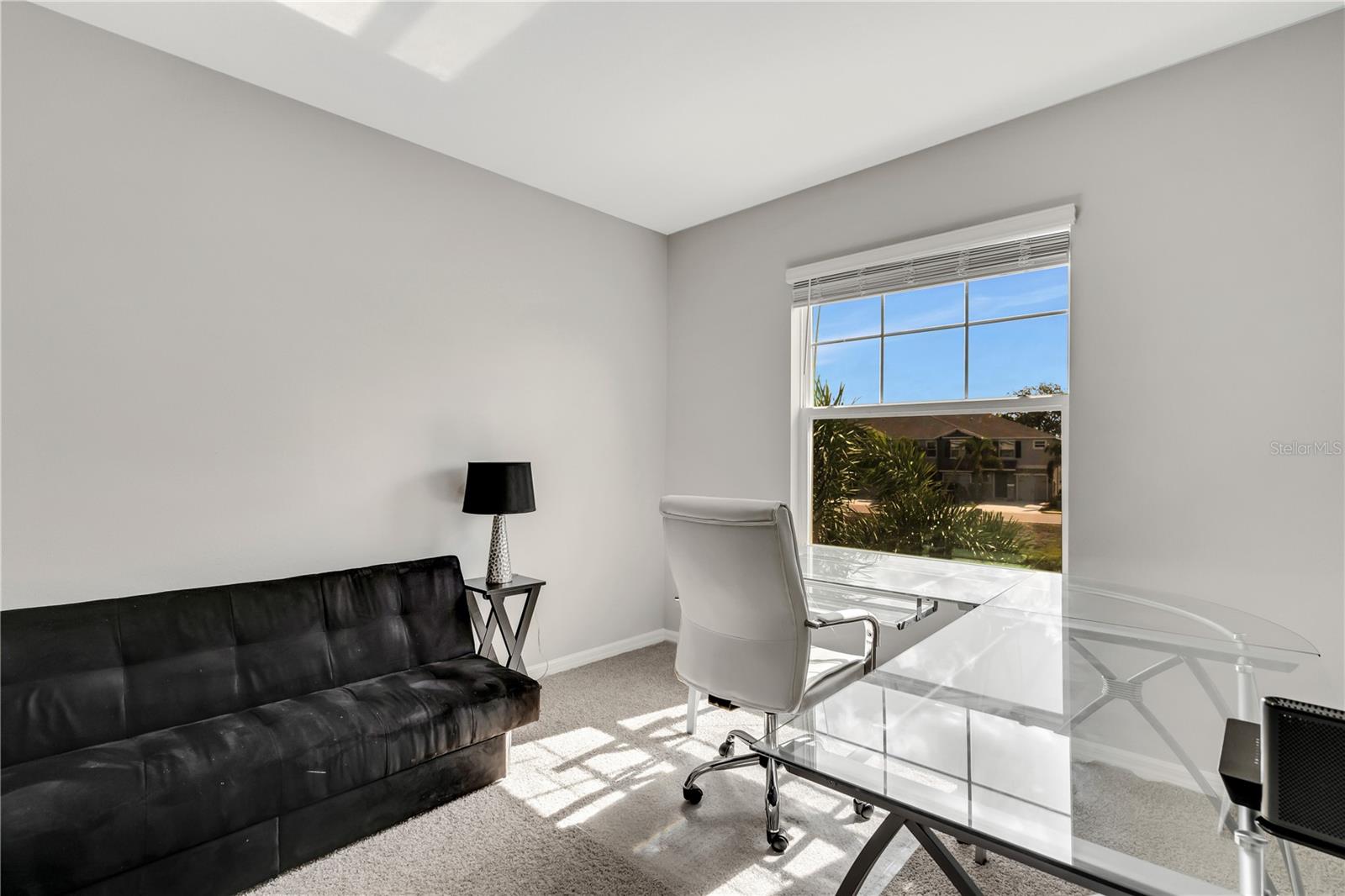 Image 36 of 66 For 8649 Daydream Street