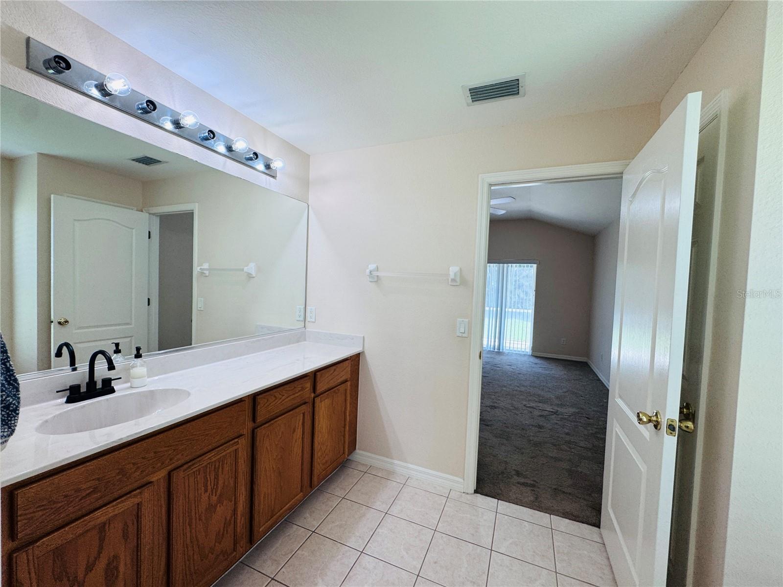 Image 61 of 61 For 2849 25th Place