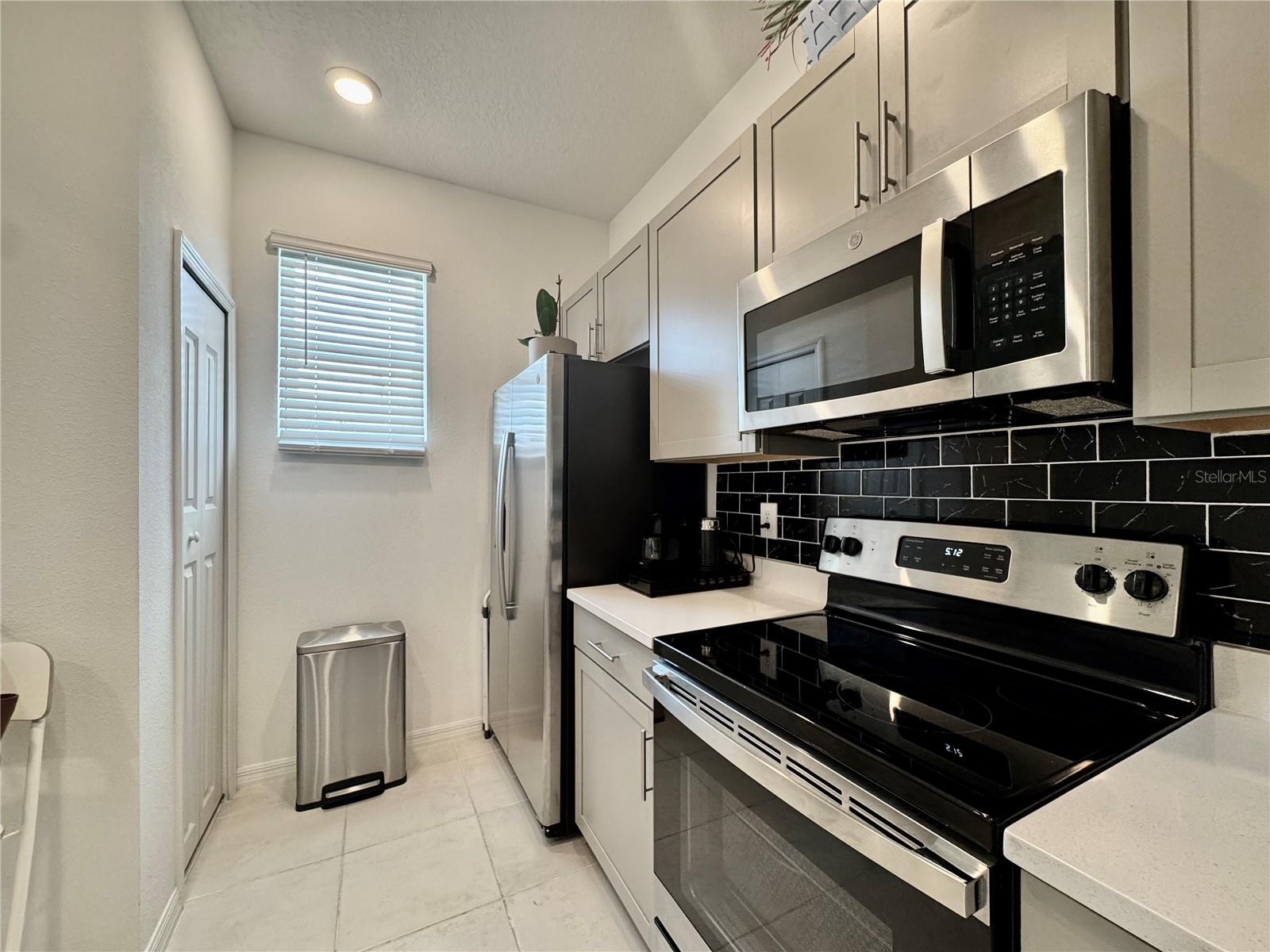 Image 4 of 39 For 6253 Whetstone Court