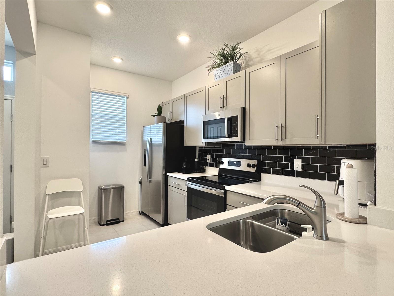 Image 6 of 39 For 6253 Whetstone Court