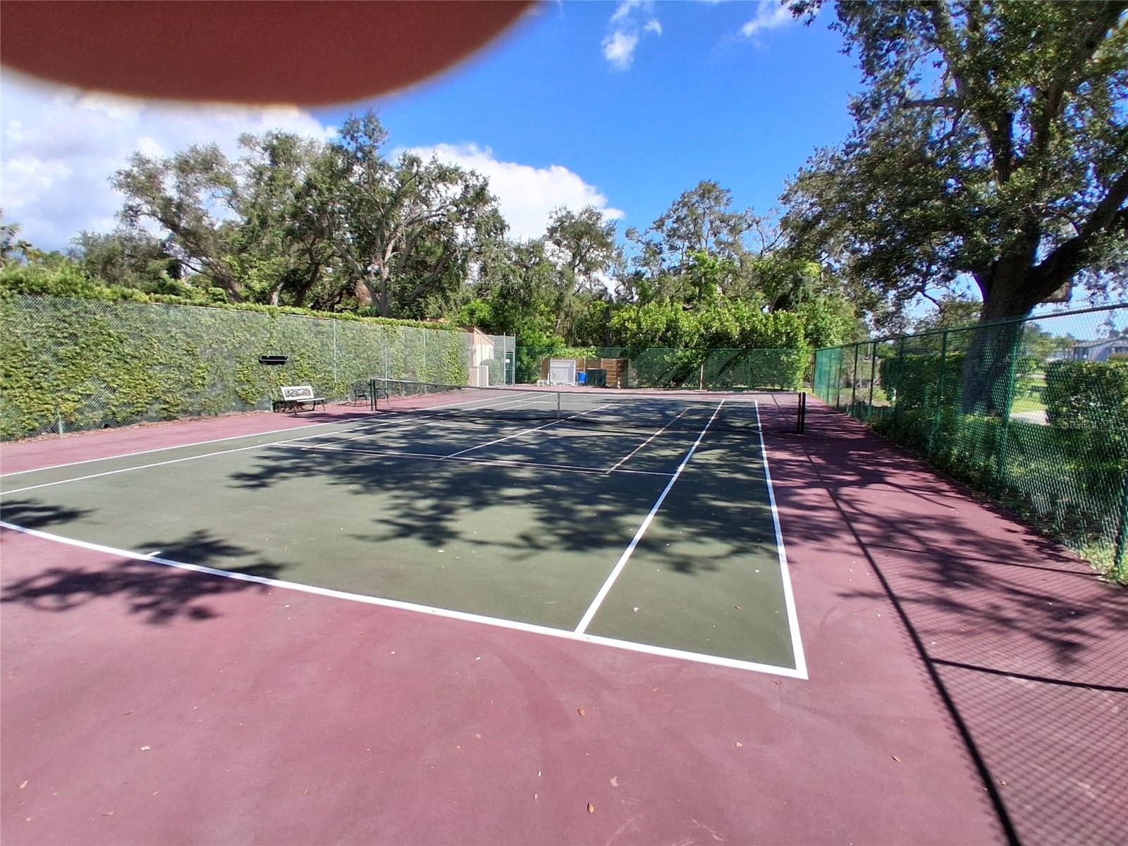 Image 5 of 35 For 2411 Quail Ct