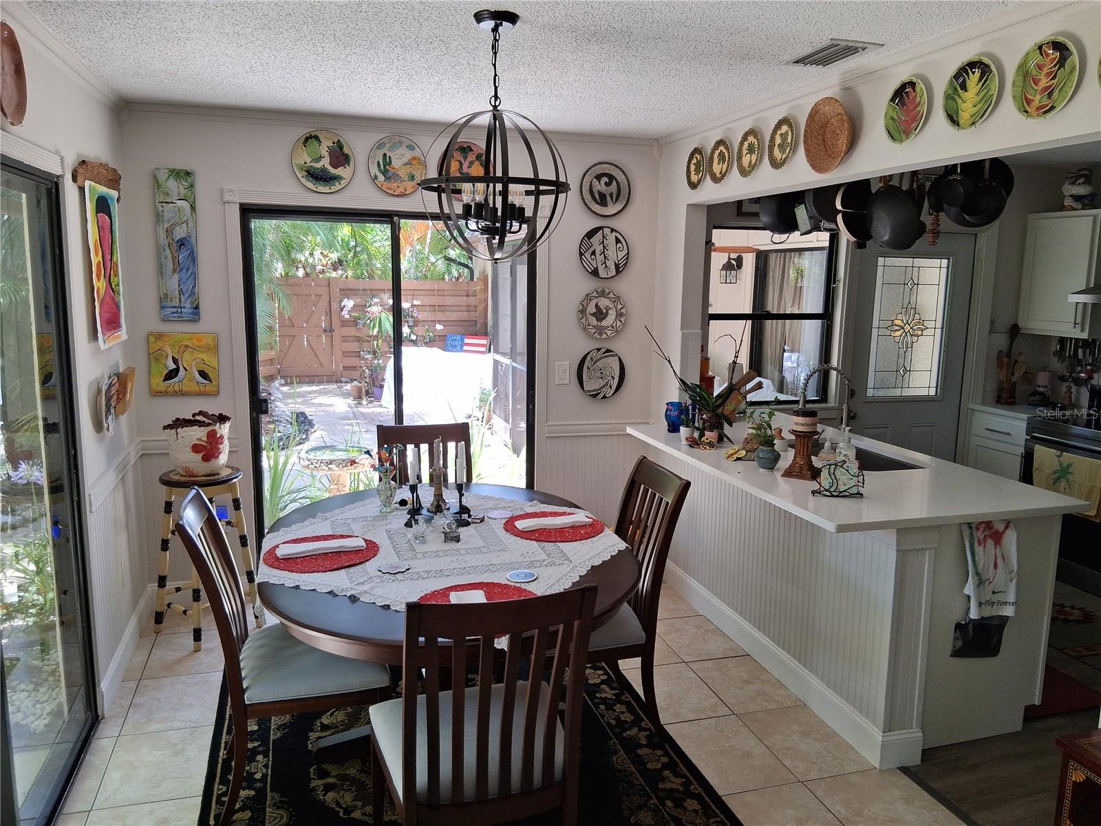 Image 8 of 35 For 2411 Quail Ct