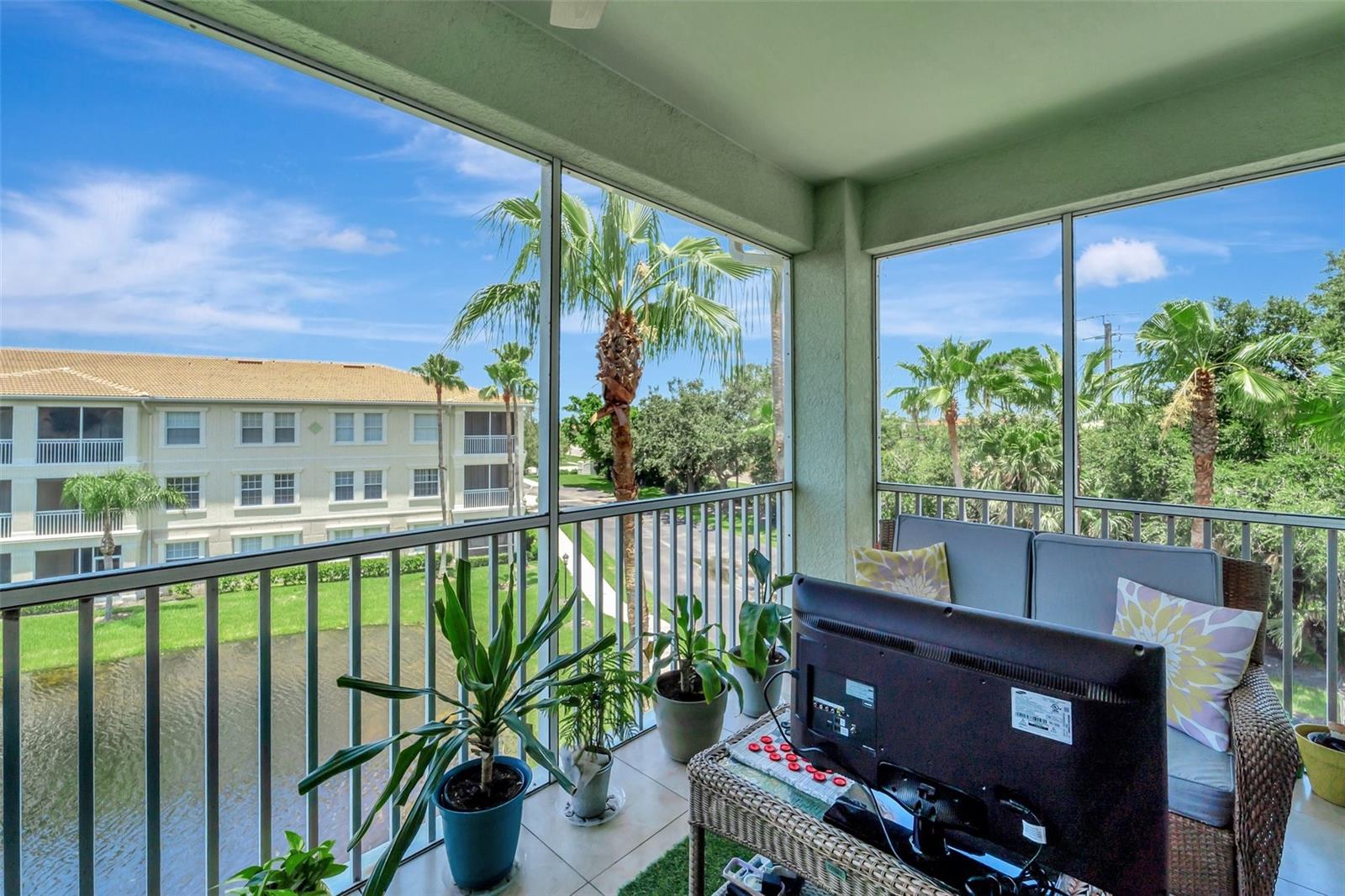 Image 16 of 40 For 1000 San Lino Circle 1034