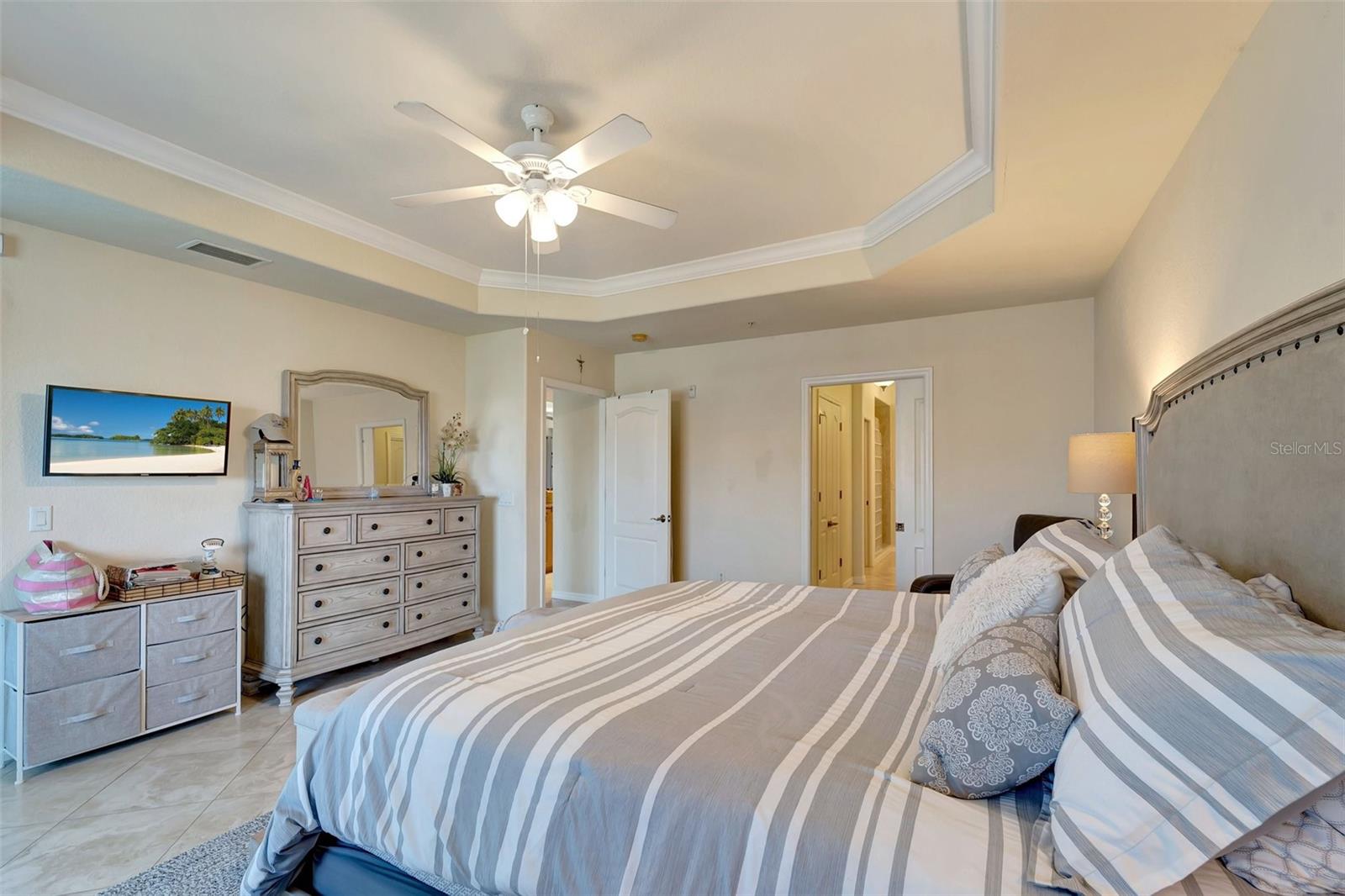 Image 19 of 40 For 1000 San Lino Circle 1034