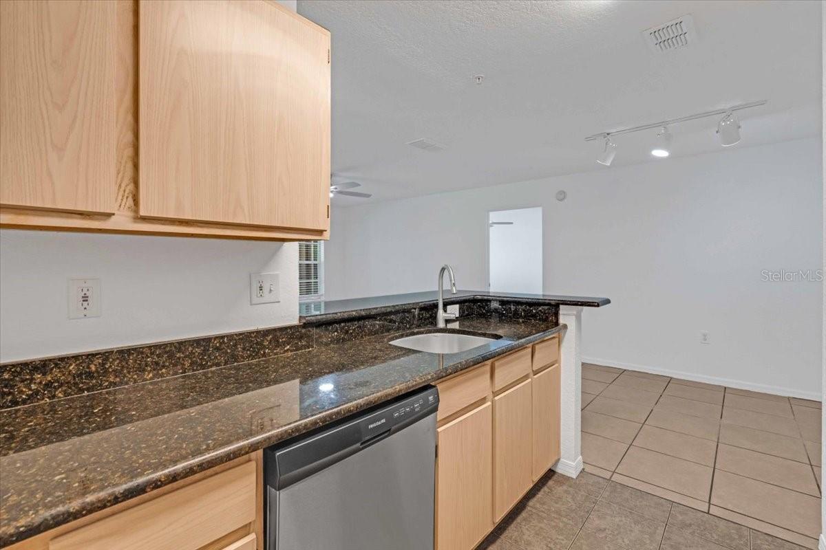 Image 11 of 22 For 7417 Vista Way 108