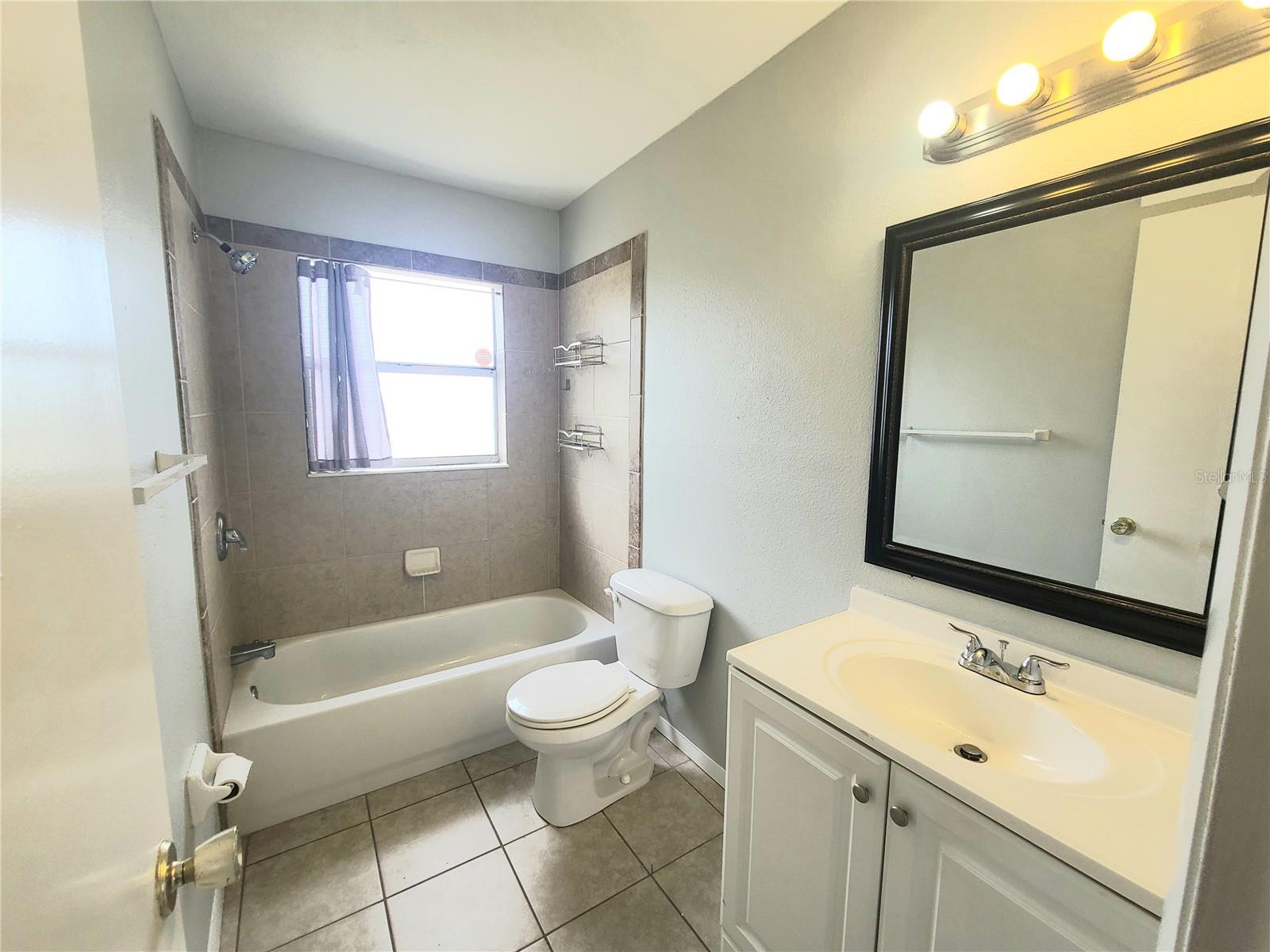 Image 11 of 13 For 3526 Southern Parkway W