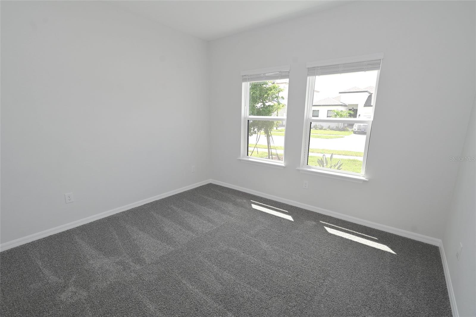 Image 24 of 45 For 5652 Blue Reef Place