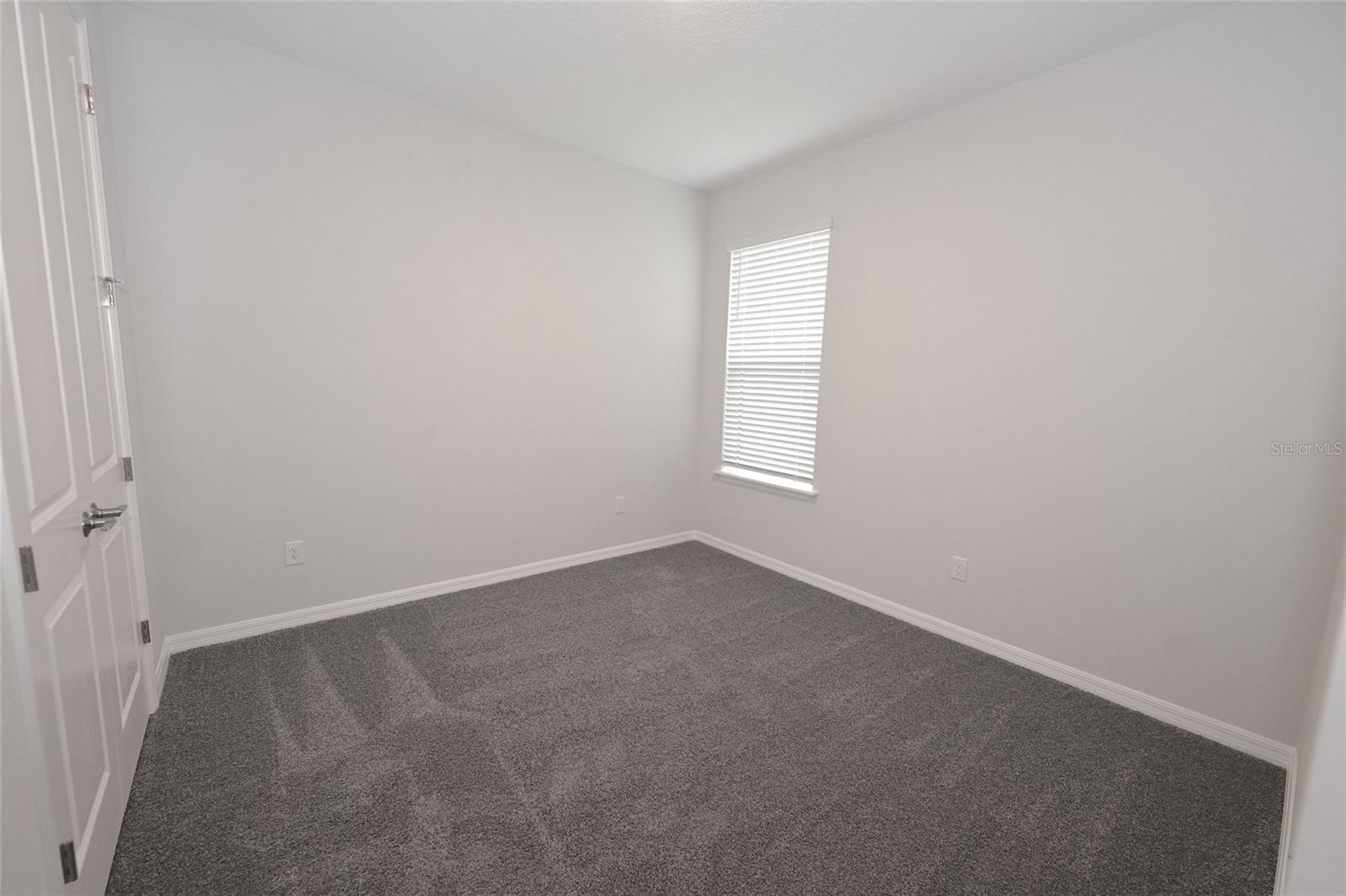 Image 31 of 45 For 5652 Blue Reef Place