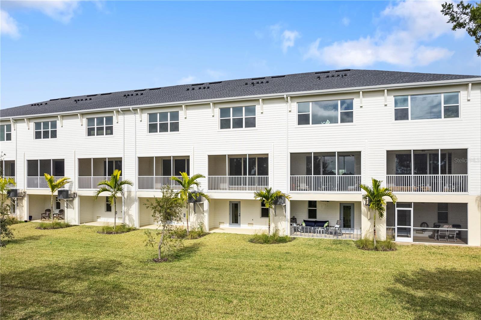 Image 39 of 45 For 9990 Key Haven Road