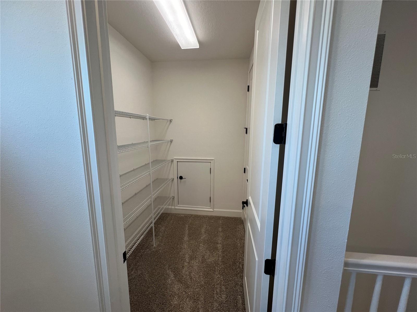 Image 15 of 22 For 931 Signet Drive