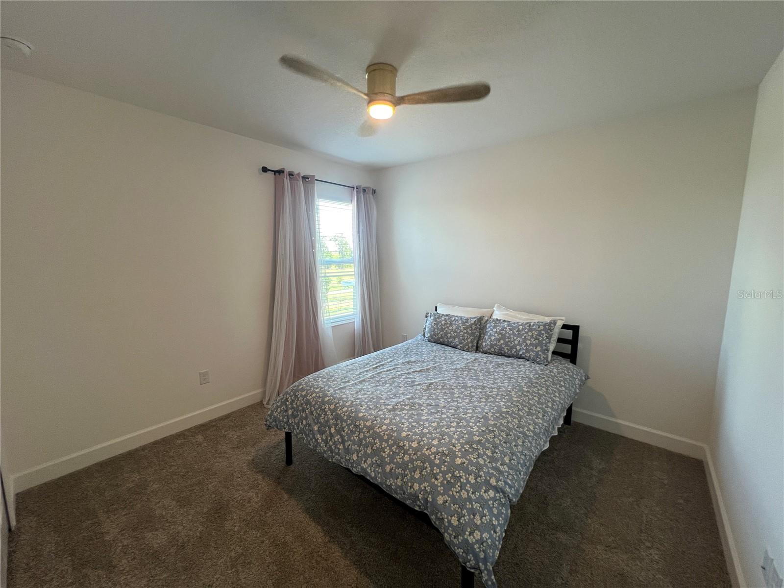 Image 16 of 22 For 931 Signet Drive