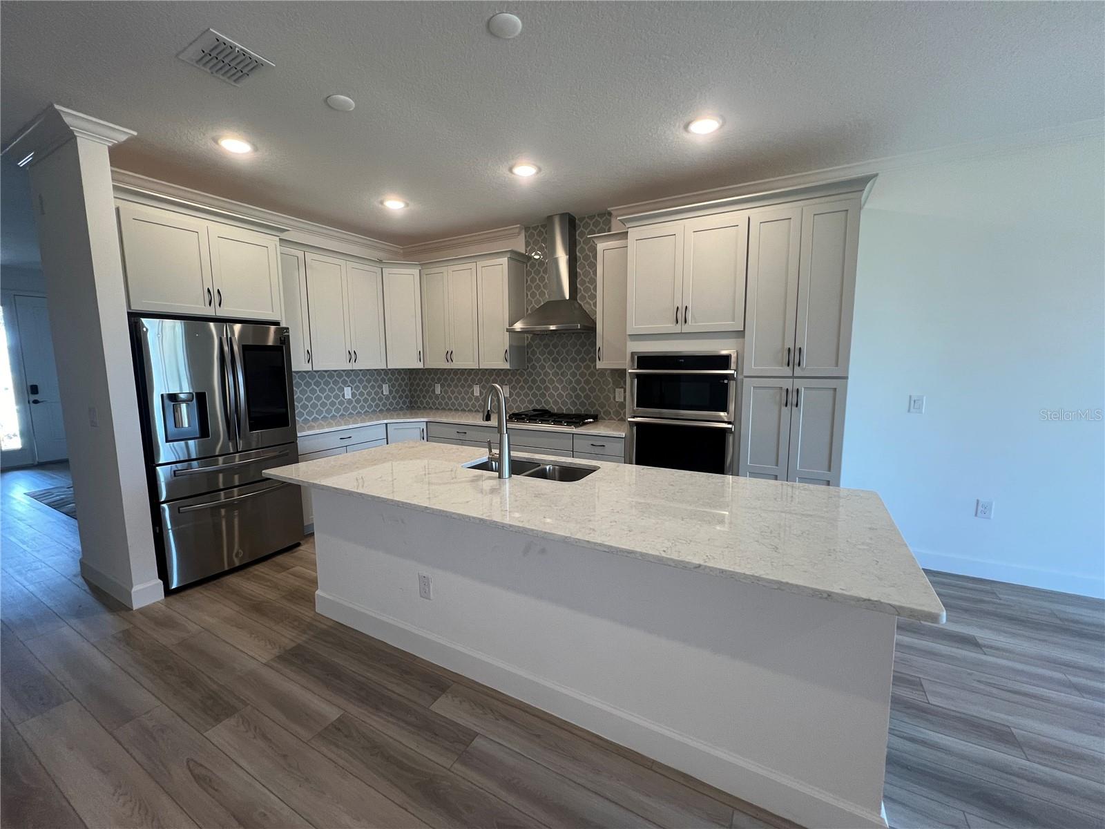 Image 4 of 22 For 931 Signet Drive