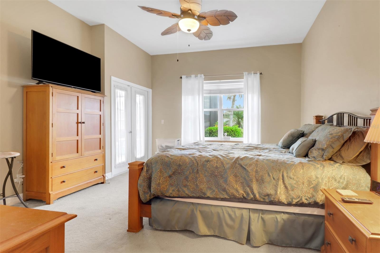 Image 12 of 25 For 223 15th Street