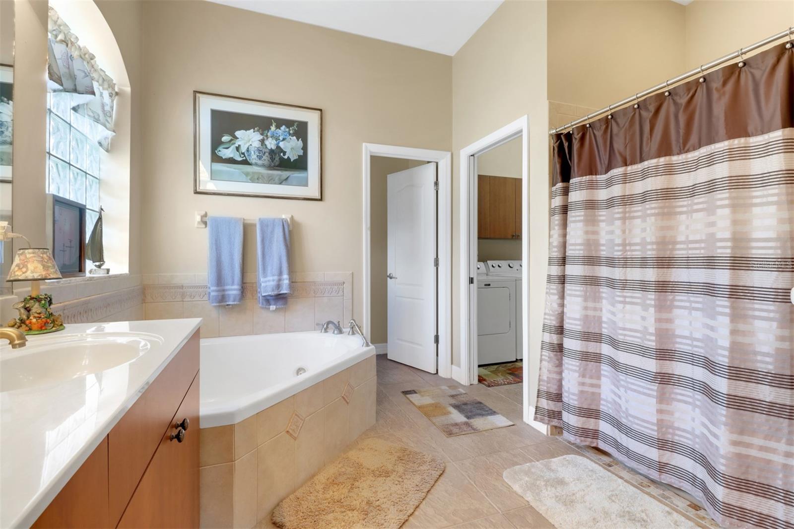 Image 15 of 25 For 223 15th Street