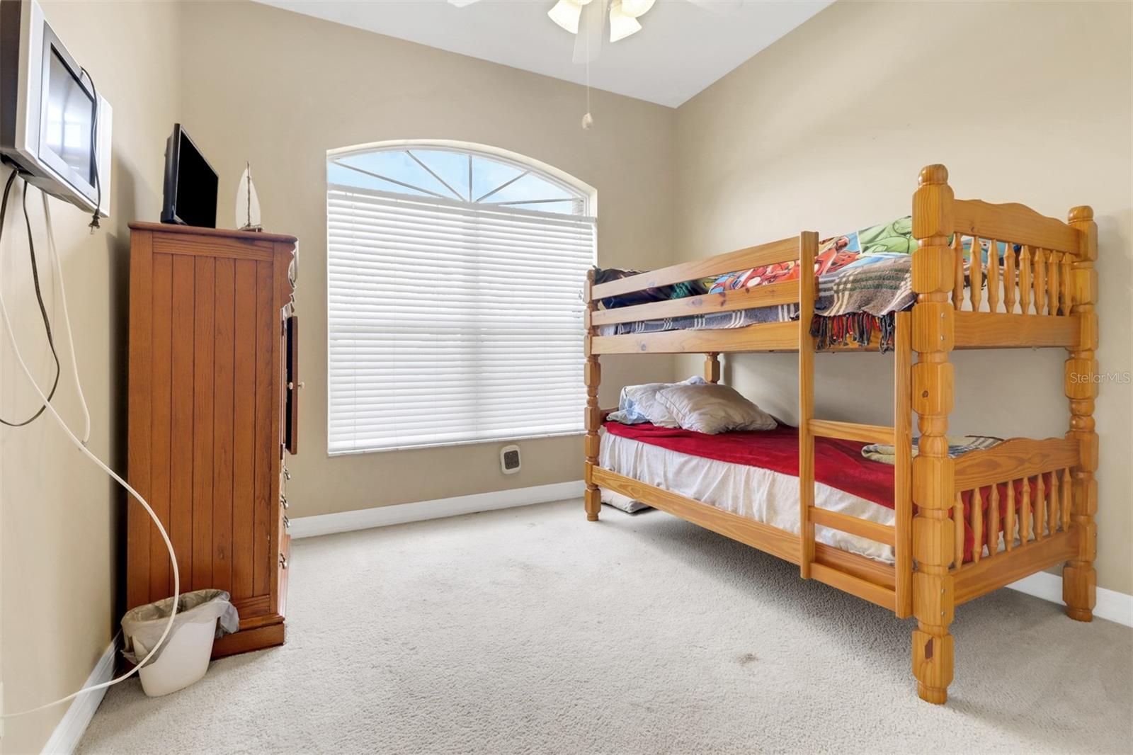 Image 16 of 25 For 223 15th Street