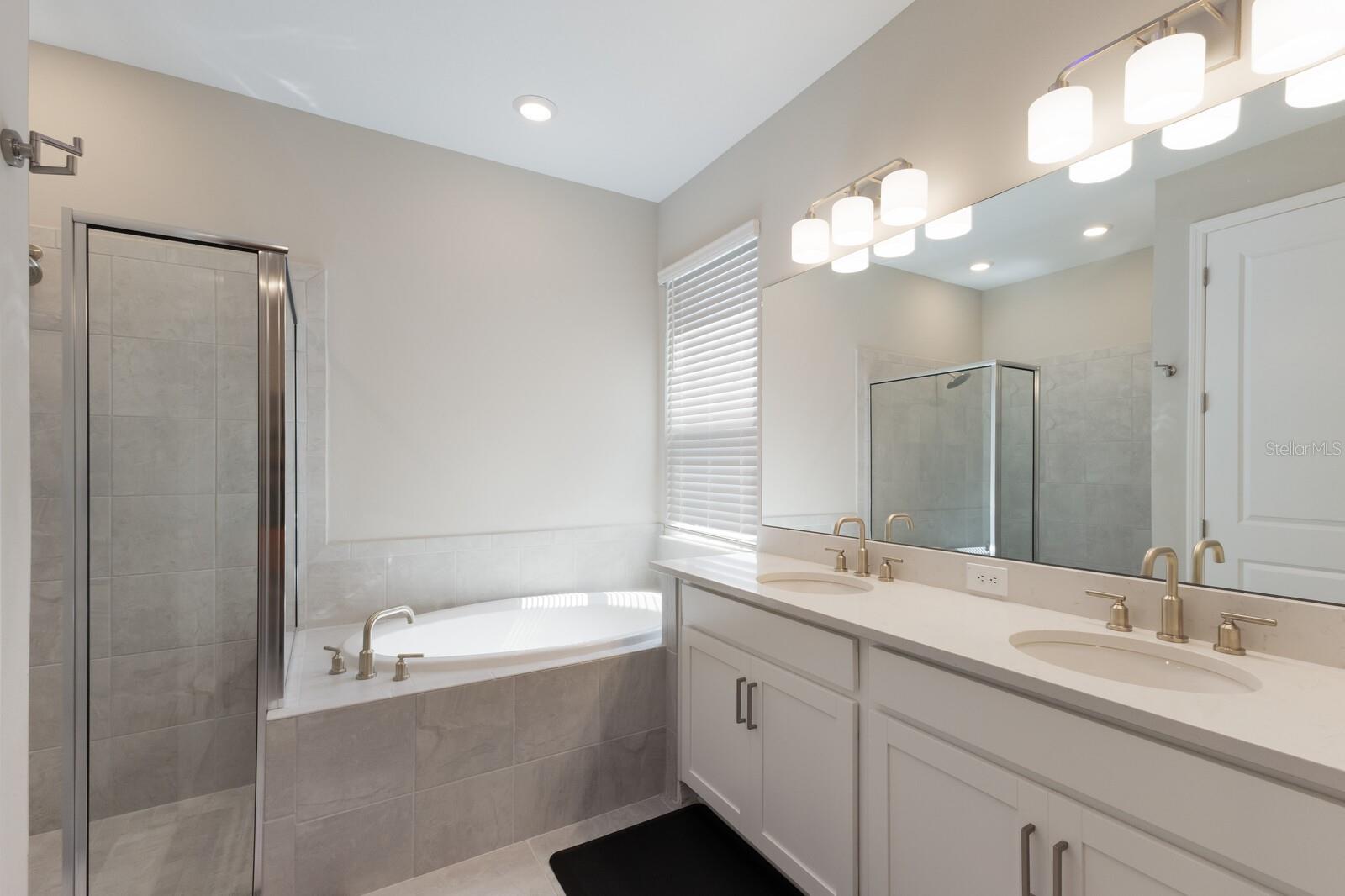 Image 16 of 88 For 9312 Tequila Sunrise Drive