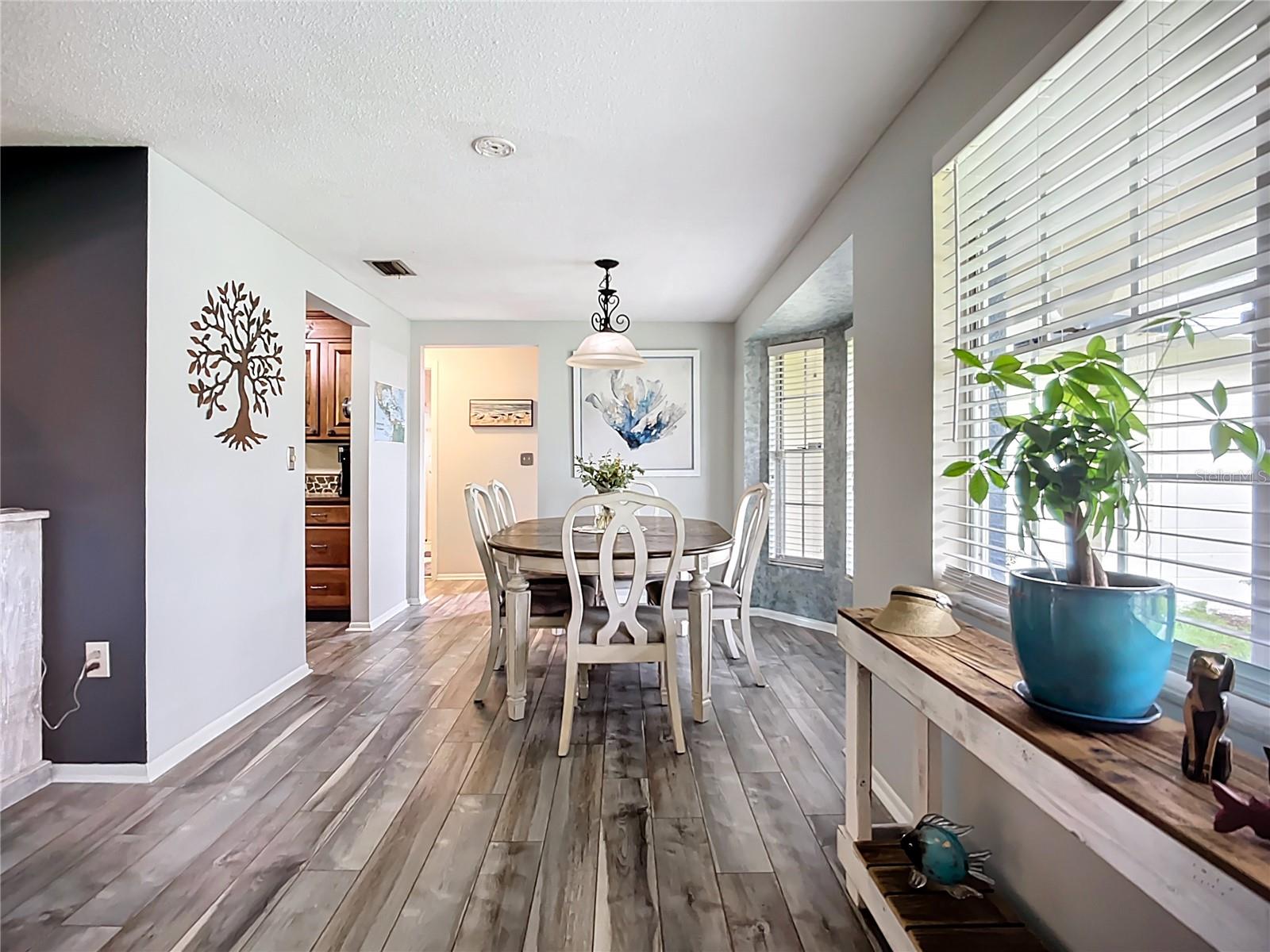 Image 11 of 45 For 408 67th Avenue W