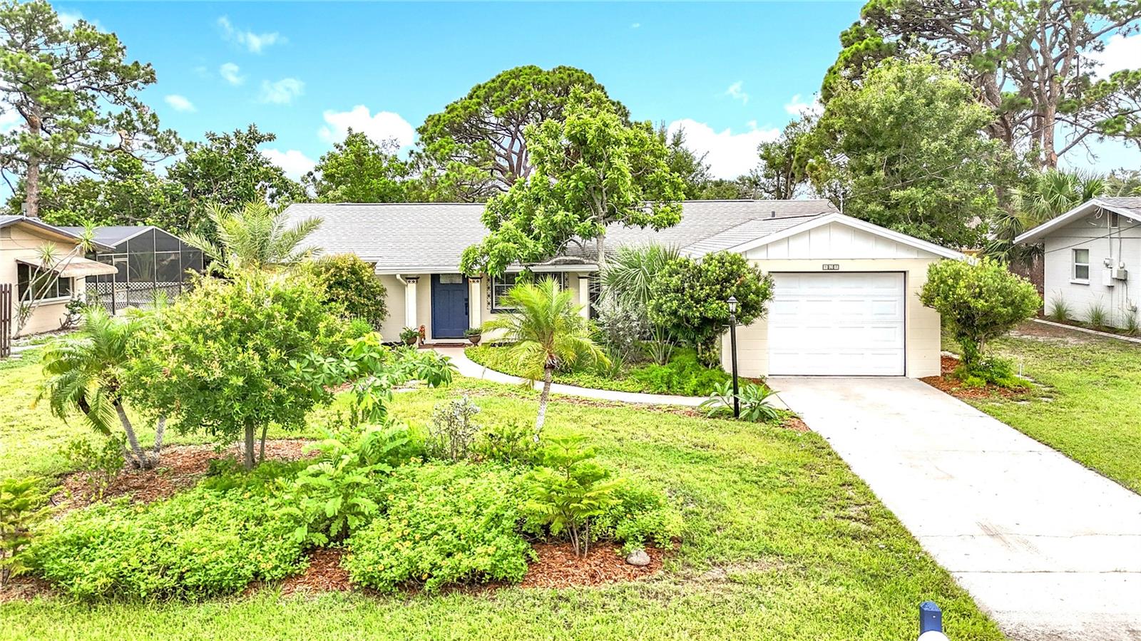 Image 3 of 45 For 408 67th Avenue W