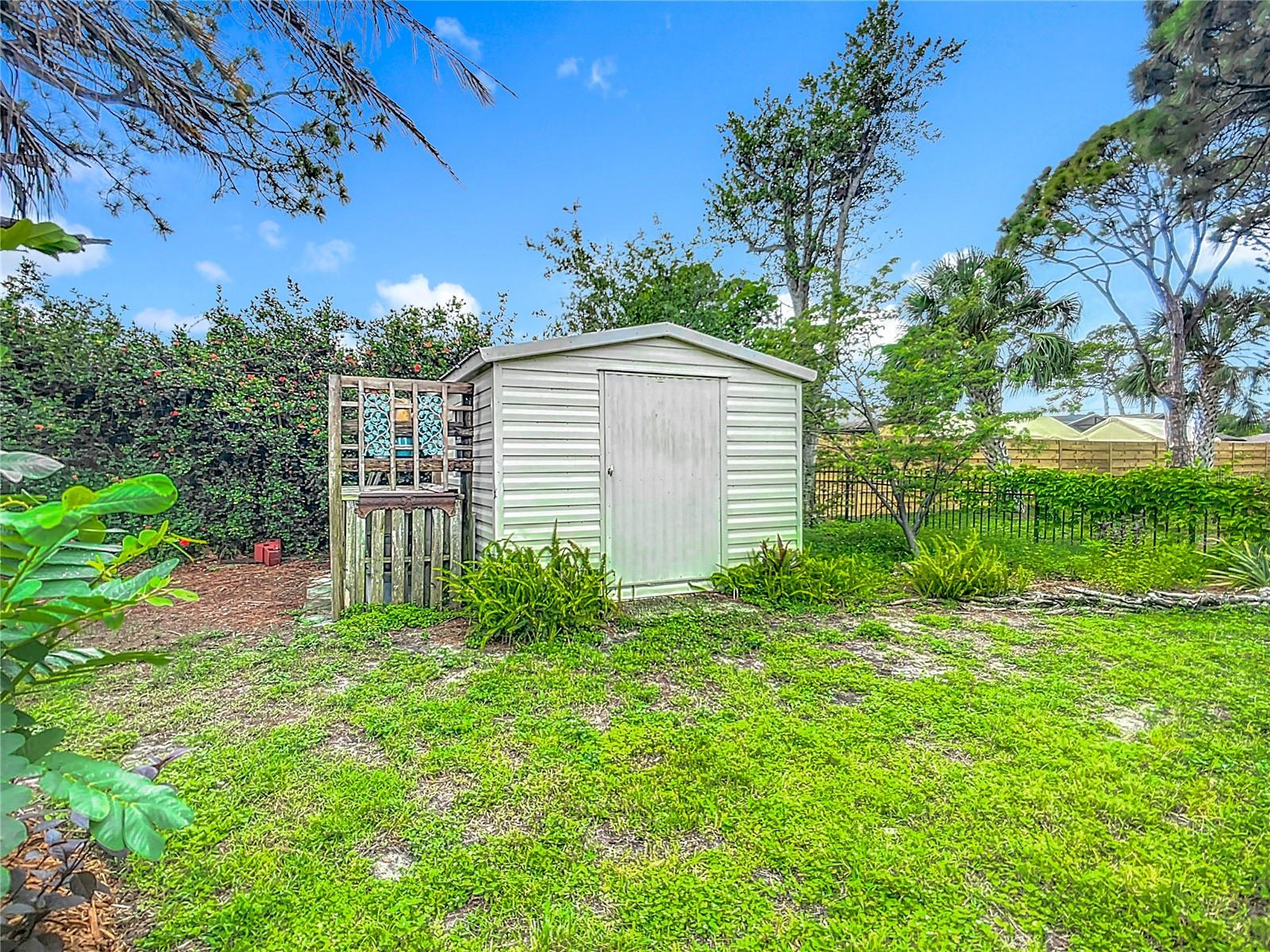 Image 38 of 45 For 408 67th Avenue W