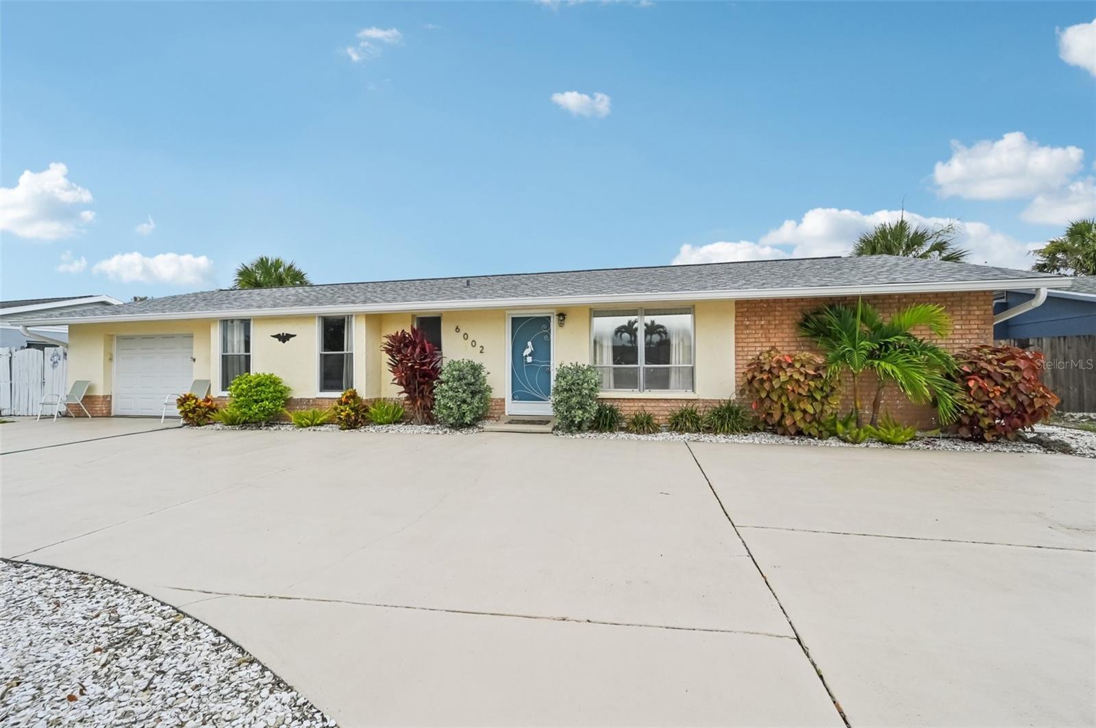 Details for 6002 34th Avenue W, BRADENTON, FL 34209