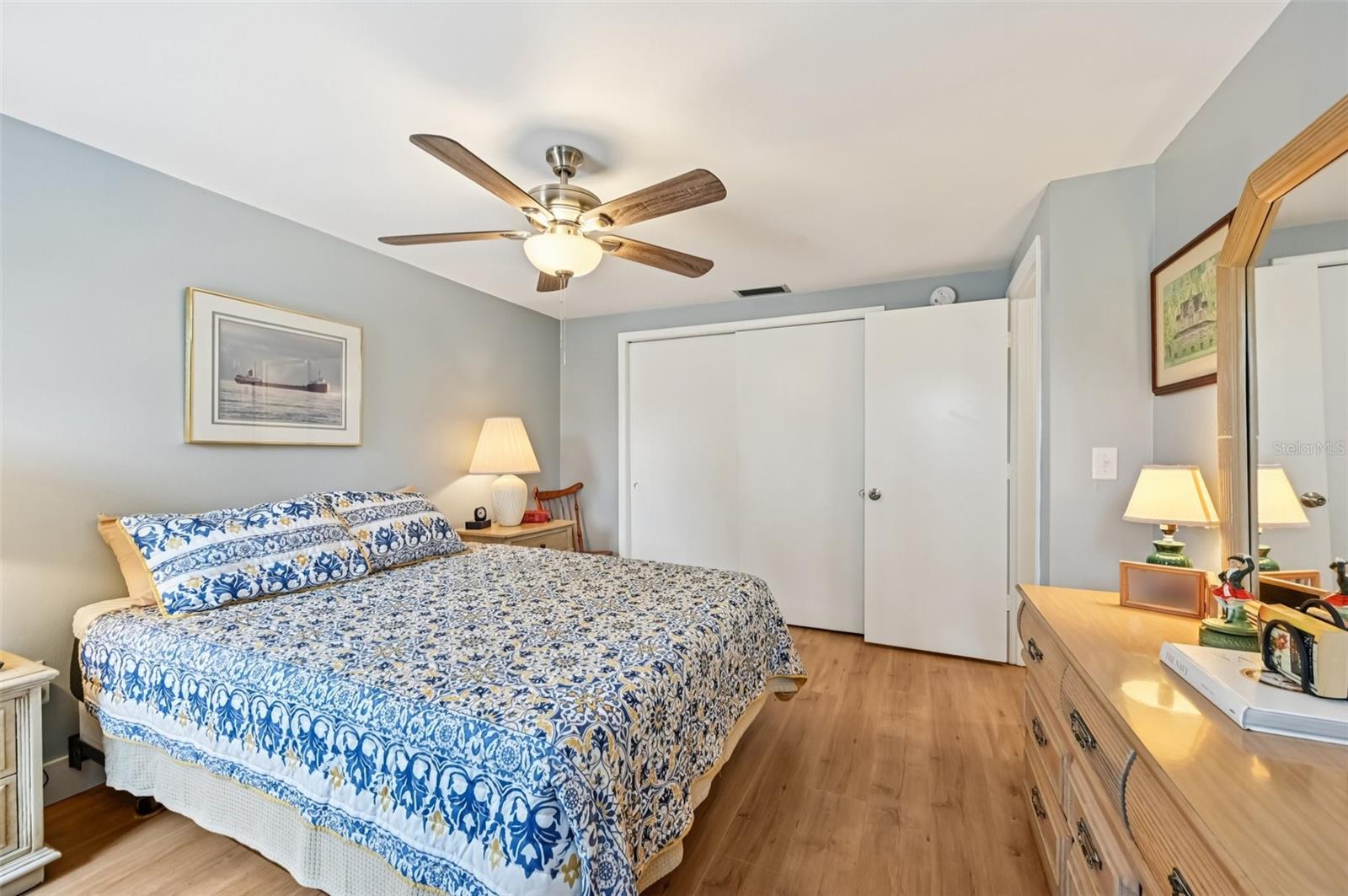 Image 16 of 39 For 6002 34th Avenue W