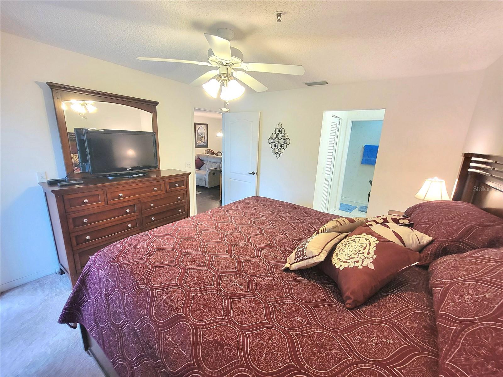 Image 22 of 44 For 6507 Stone River Road 302