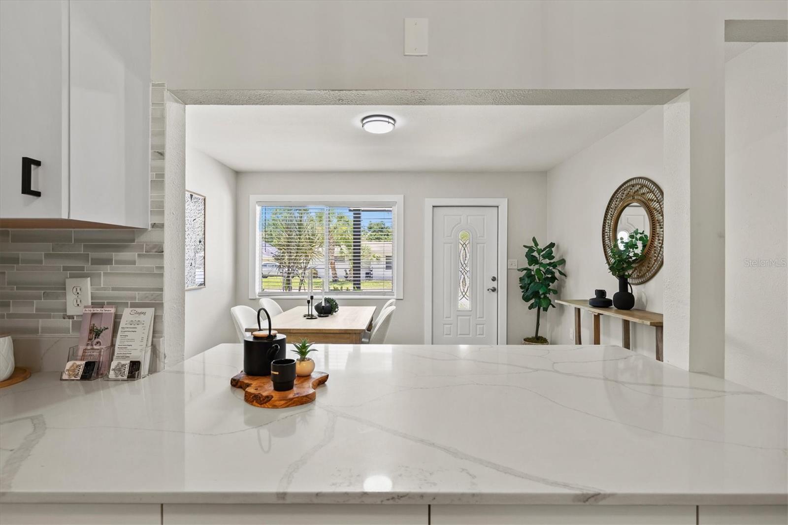 Image 12 of 74 For 2432 Aspinwall Street