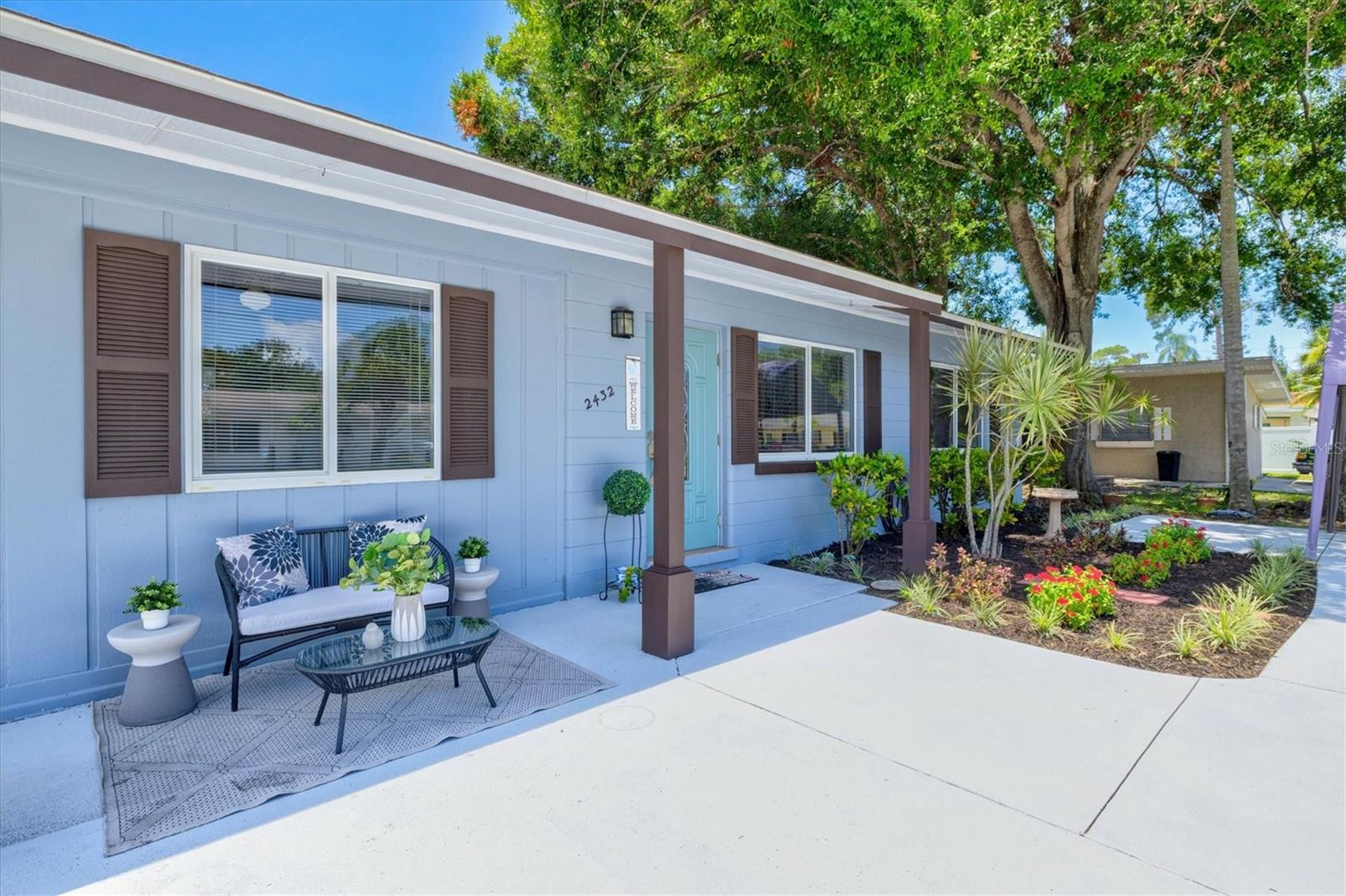 Image 3 of 74 For 2432 Aspinwall Street