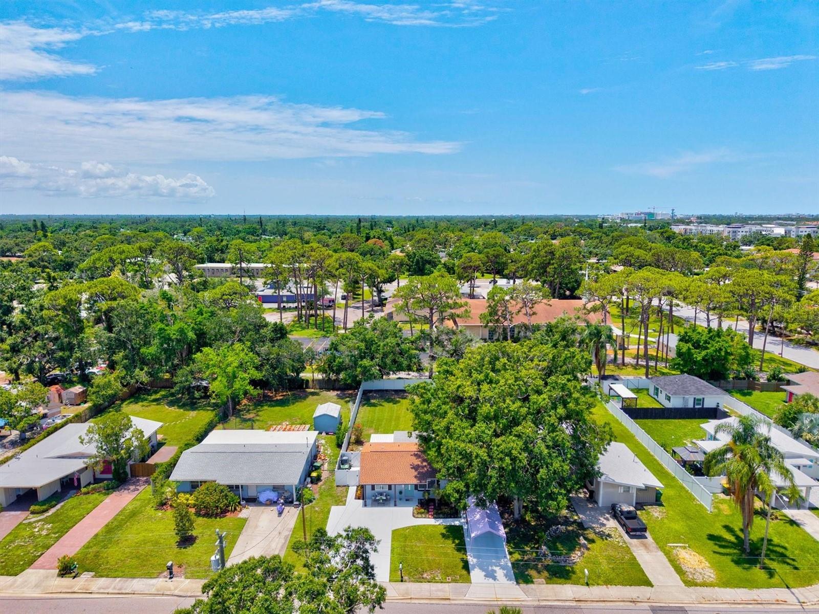 Image 46 of 74 For 2432 Aspinwall Street