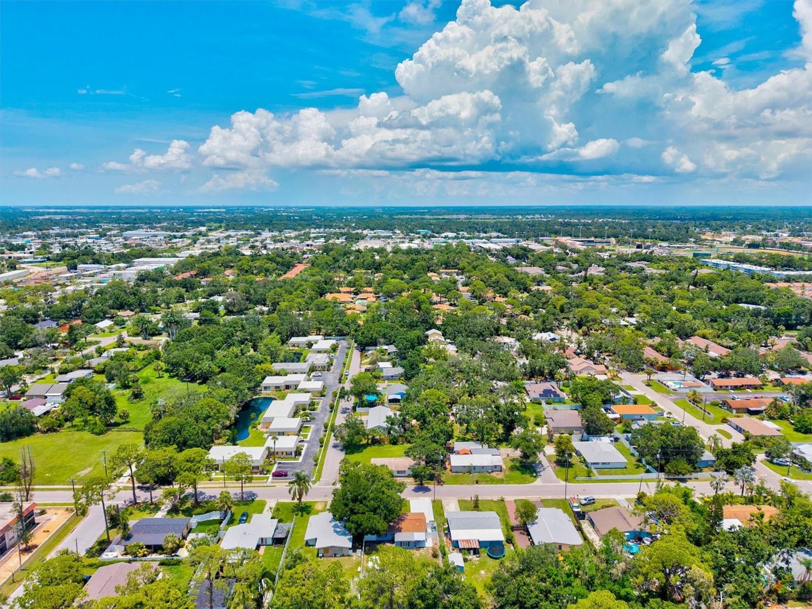 Image 54 of 74 For 2432 Aspinwall Street