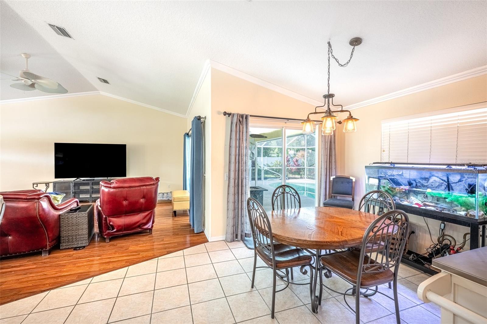 Image 15 of 50 For 604 129th Street Ne