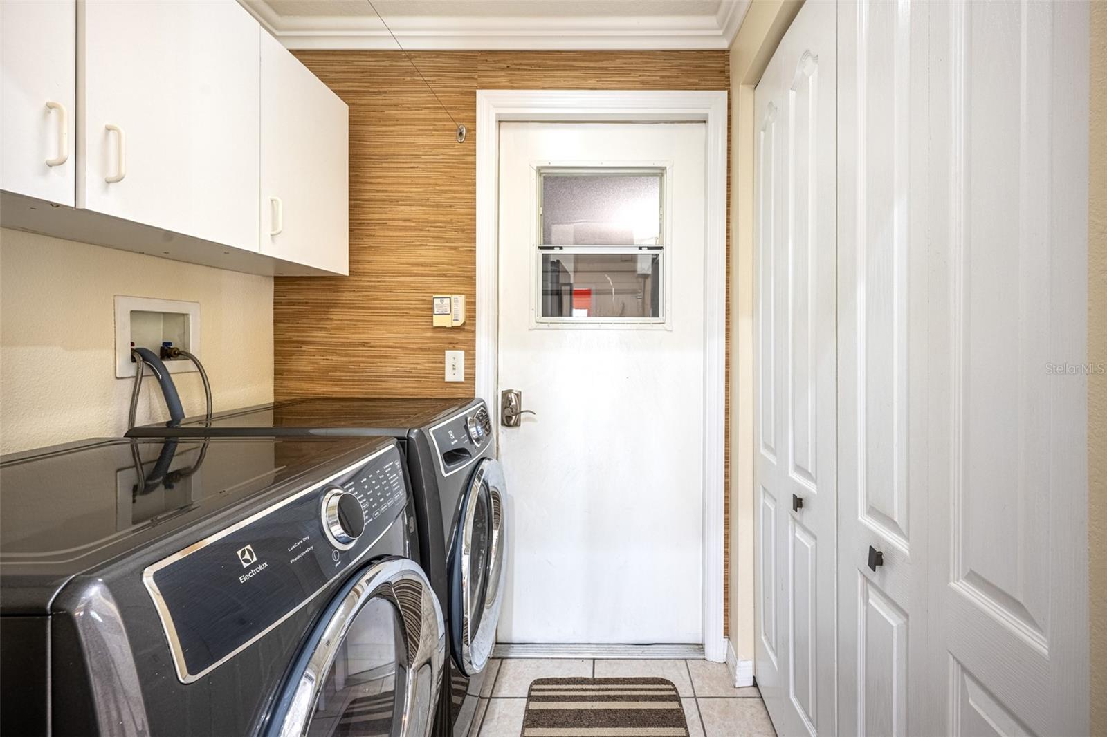 Image 20 of 50 For 604 129th Street Ne