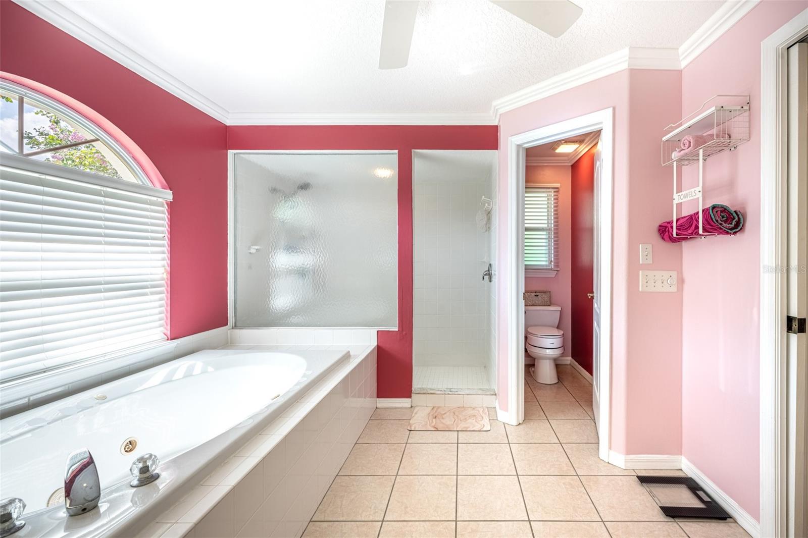 Image 33 of 50 For 604 129th Street Ne
