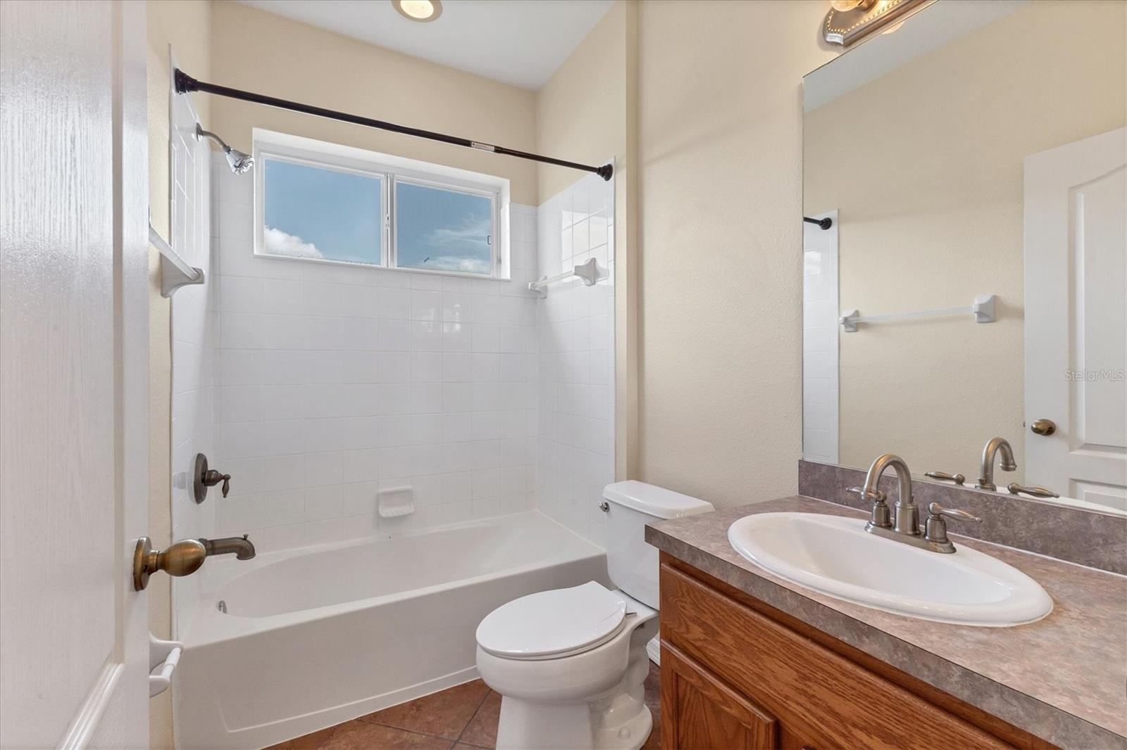 Image 33 of 54 For 7116 56th Terrace E