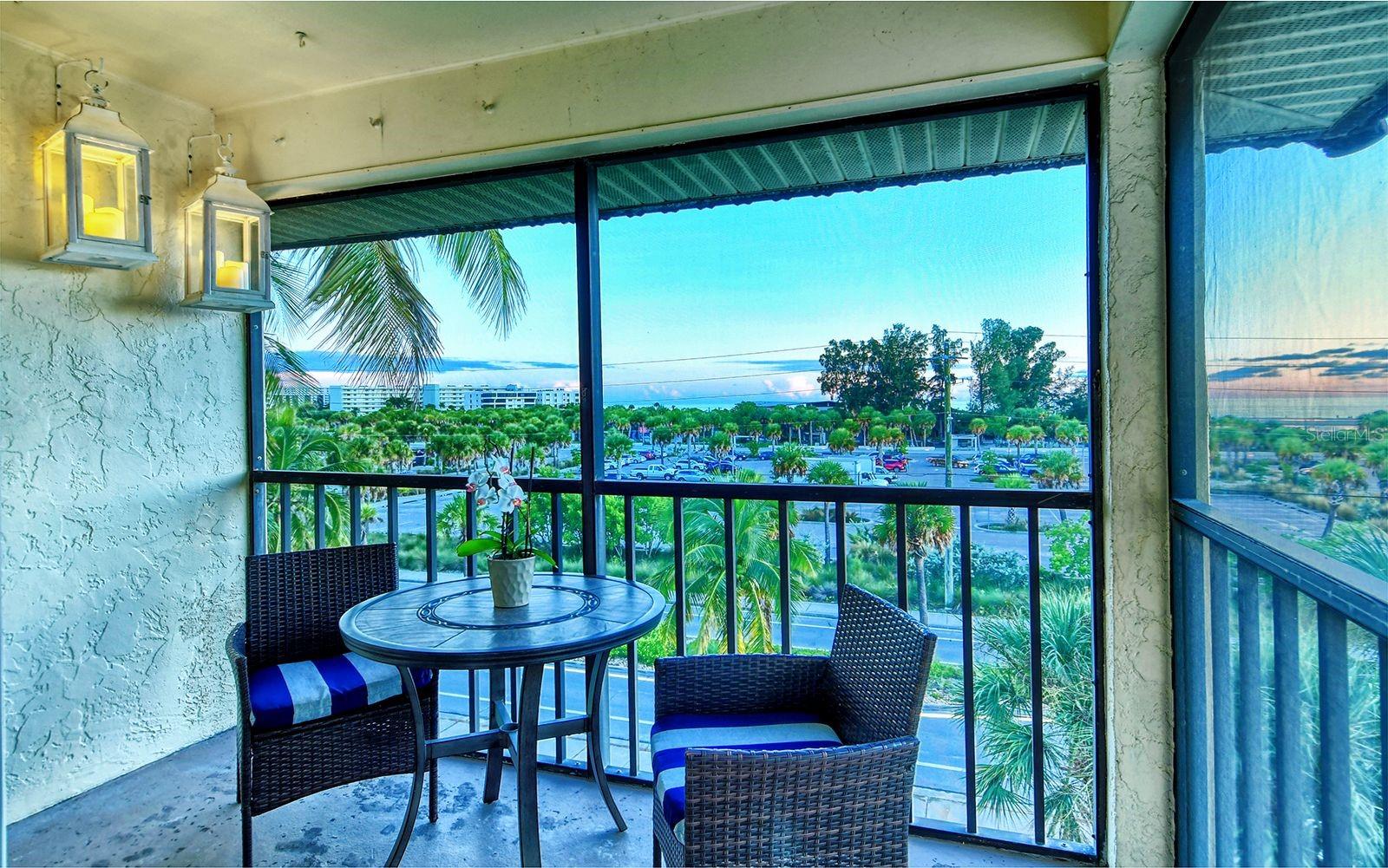 Image 33 of 68 For 925 Beach Road 408
