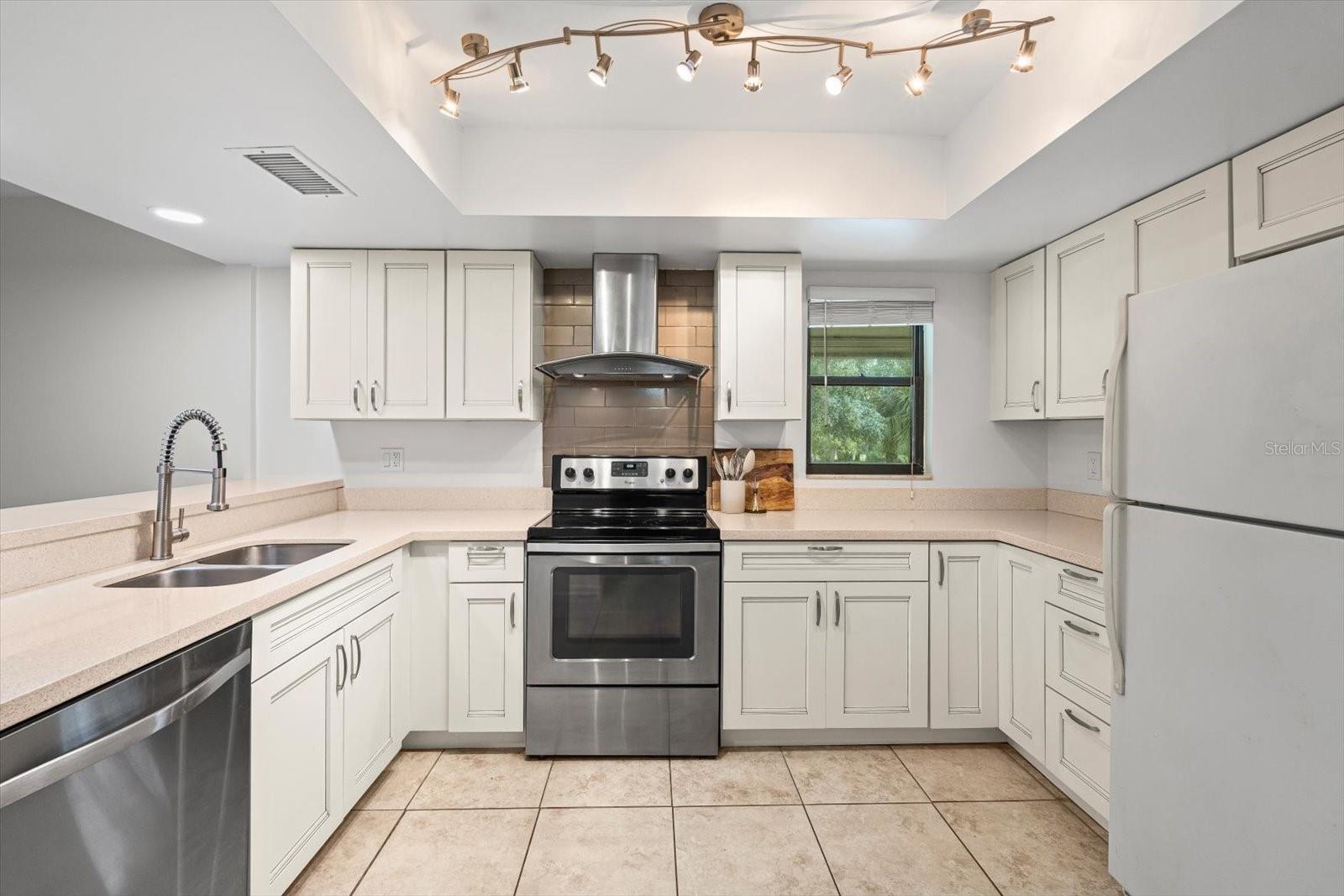 Image 9 of 58 For 3003 Quail Hollow 10