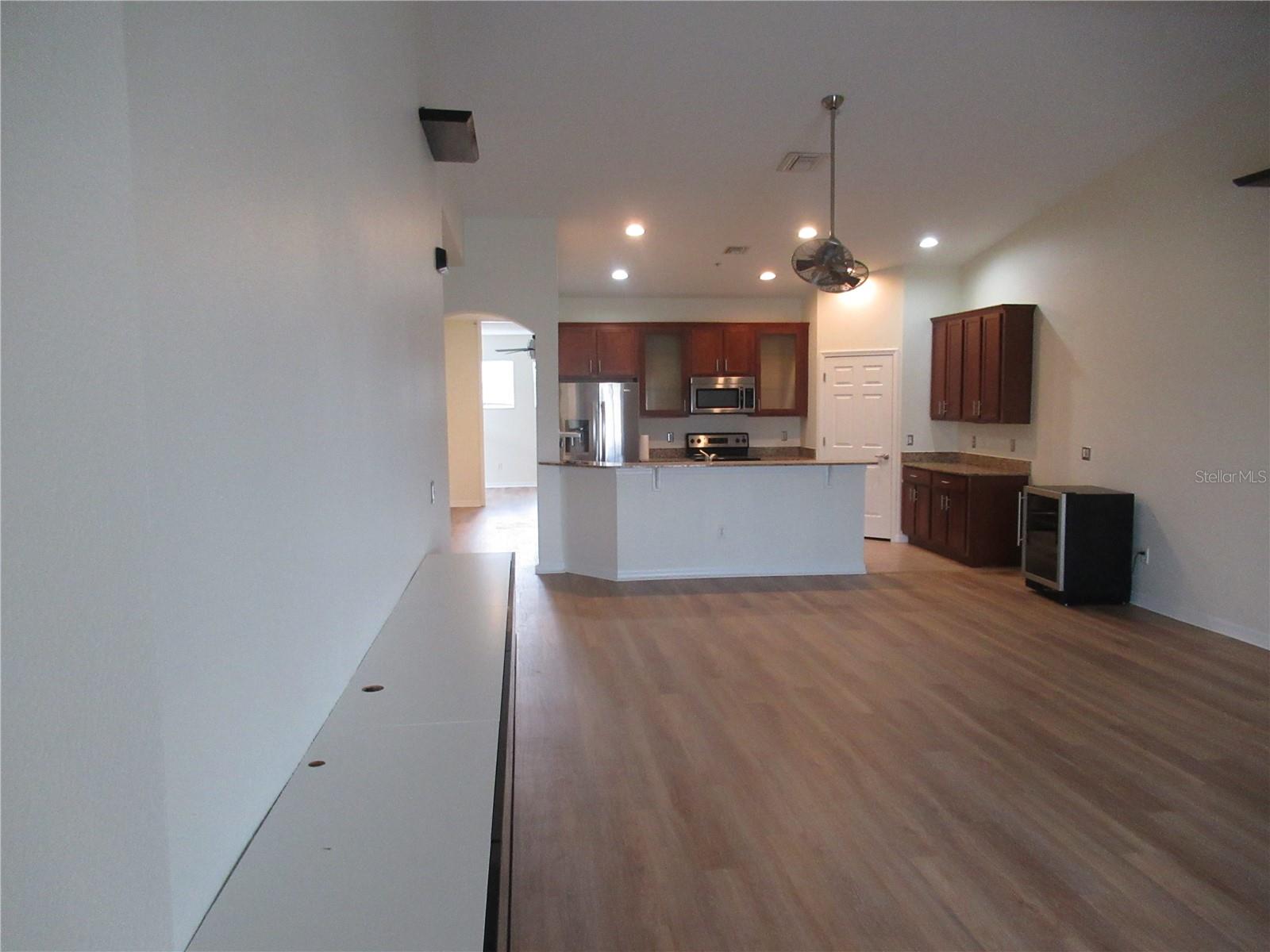 Image 20 of 24 For 8727 Karpeal Drive 1005