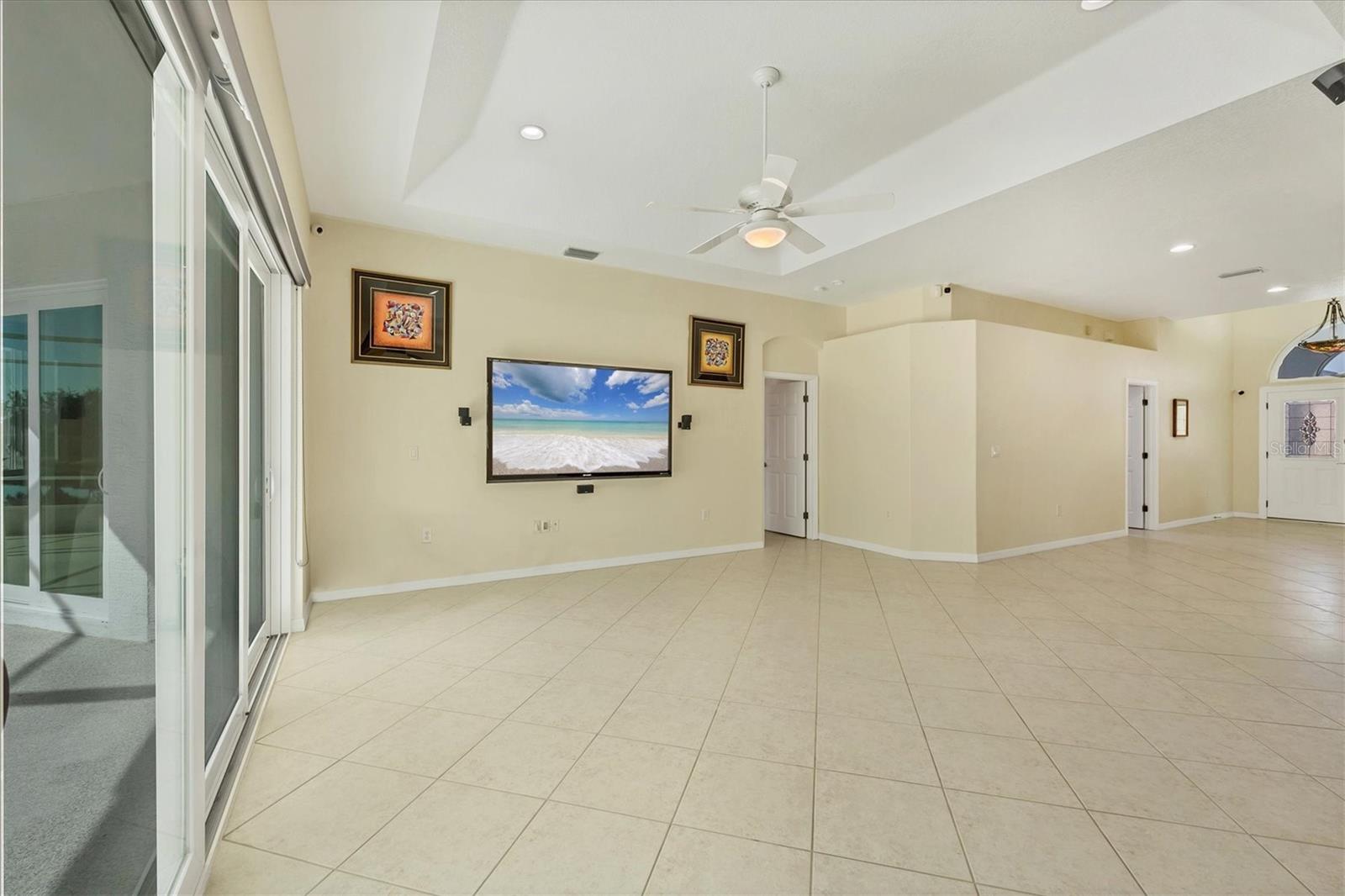 Image 6 of 53 For 7005 Goldrush Lane