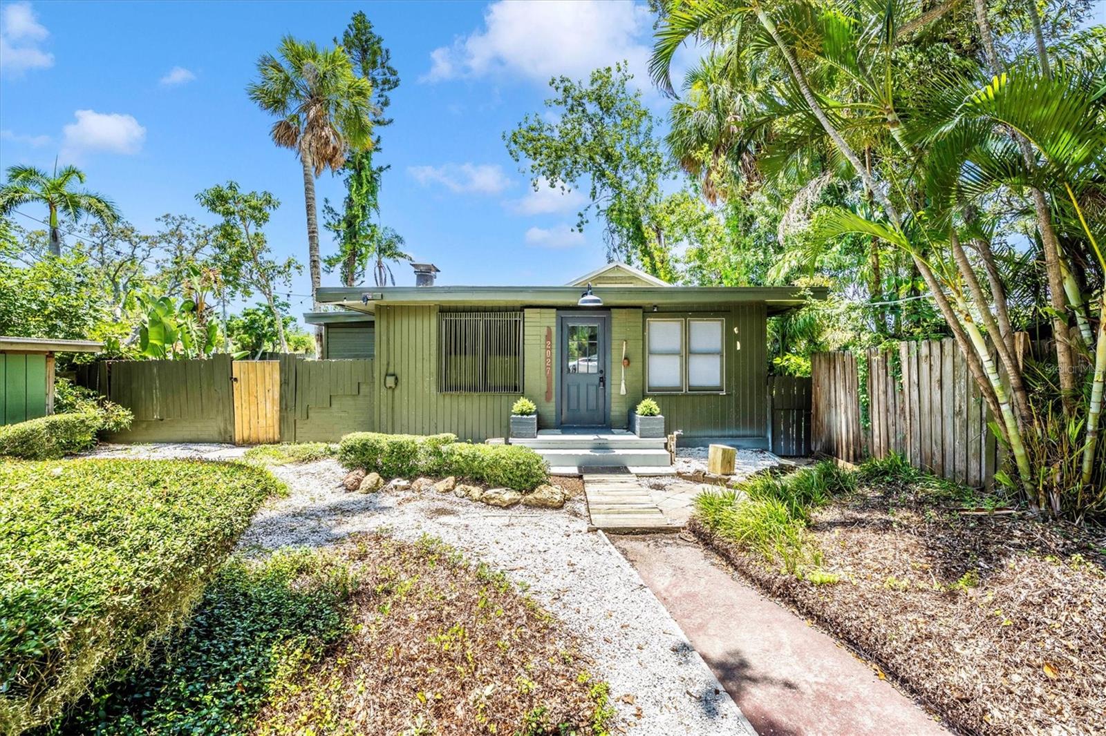 Details for 2027 Panama Drive, SARASOTA, FL 34234