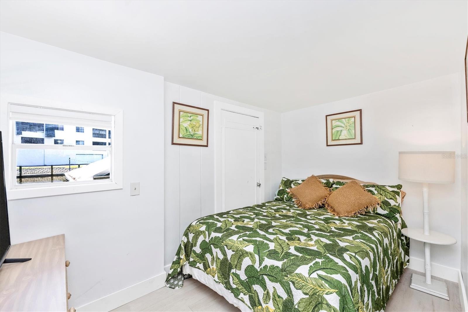Image 44 of 54 For 2027 Panama Drive