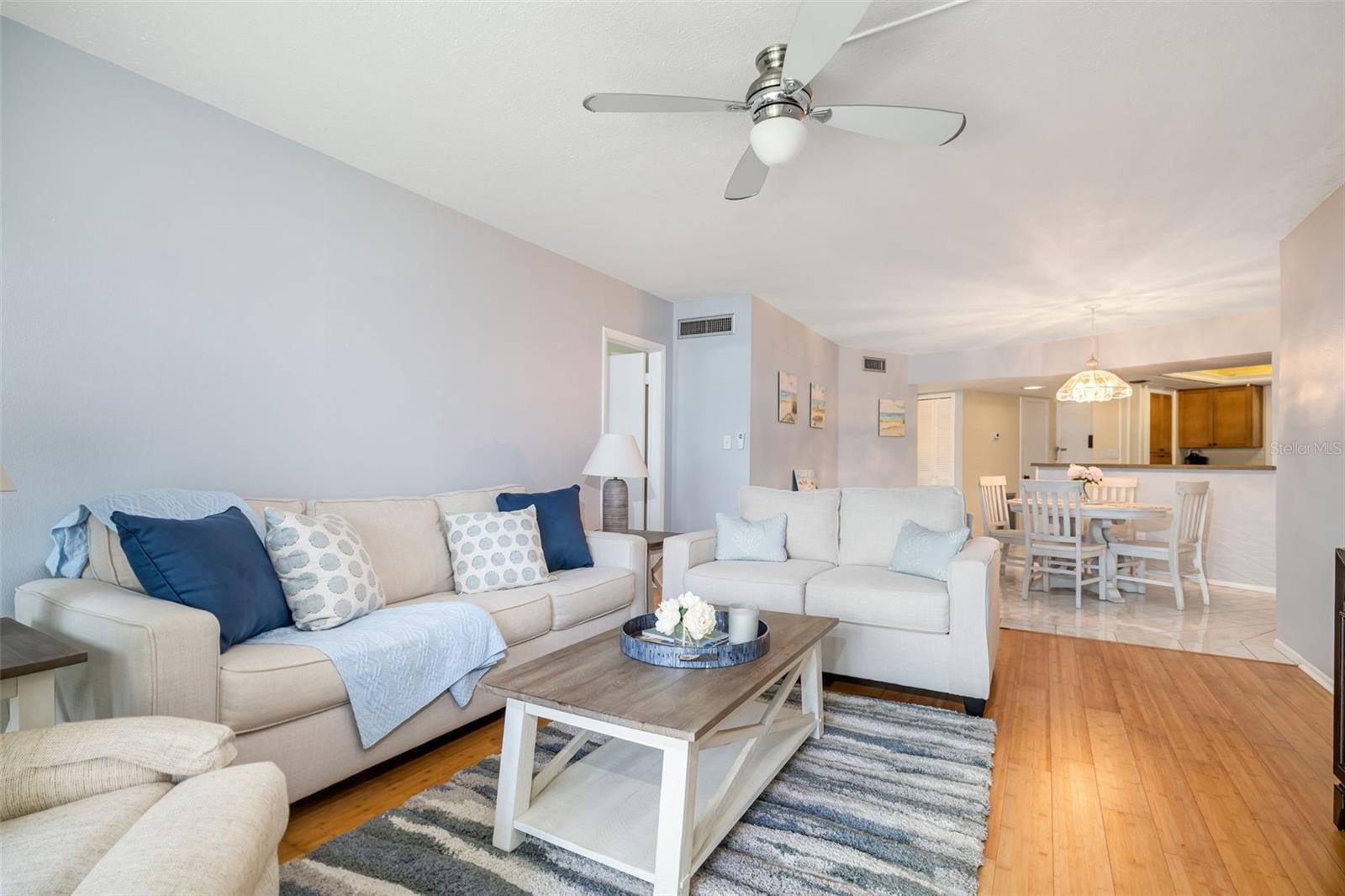Image 14 of 69 For 2110 Benjamin Franklin Drive 301