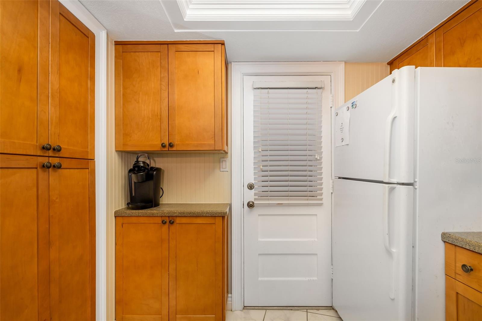 Image 21 of 69 For 2110 Benjamin Franklin Drive 301