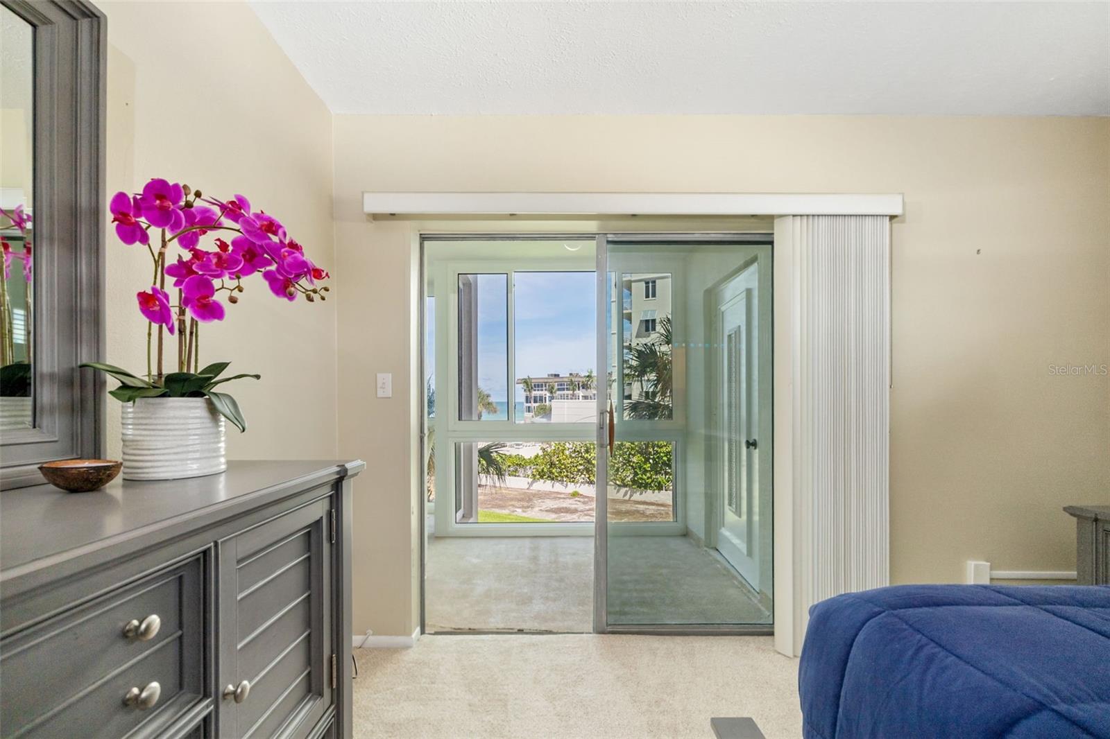 Image 25 of 69 For 2110 Benjamin Franklin Drive 301