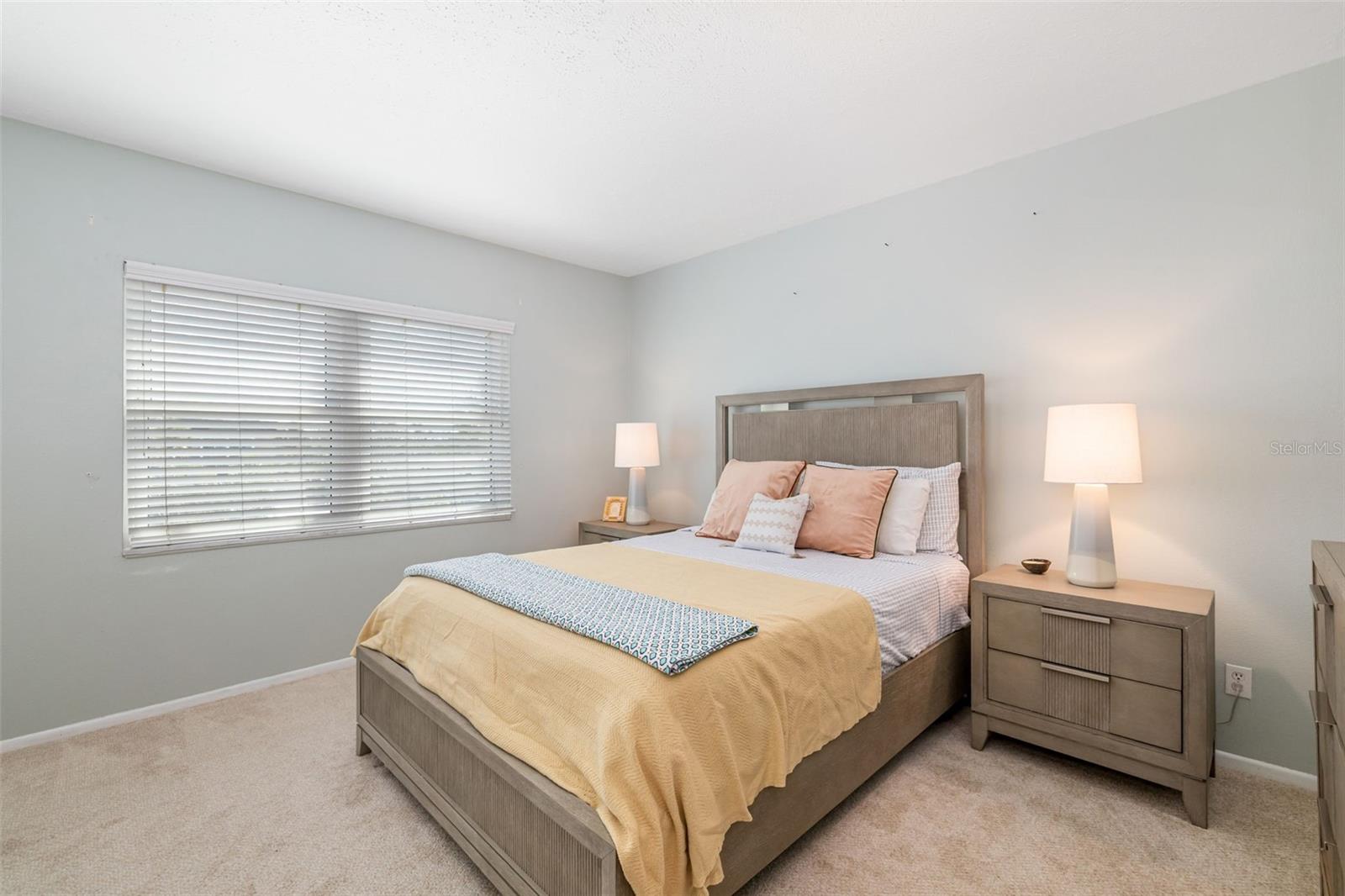 Image 31 of 69 For 2110 Benjamin Franklin Drive 301
