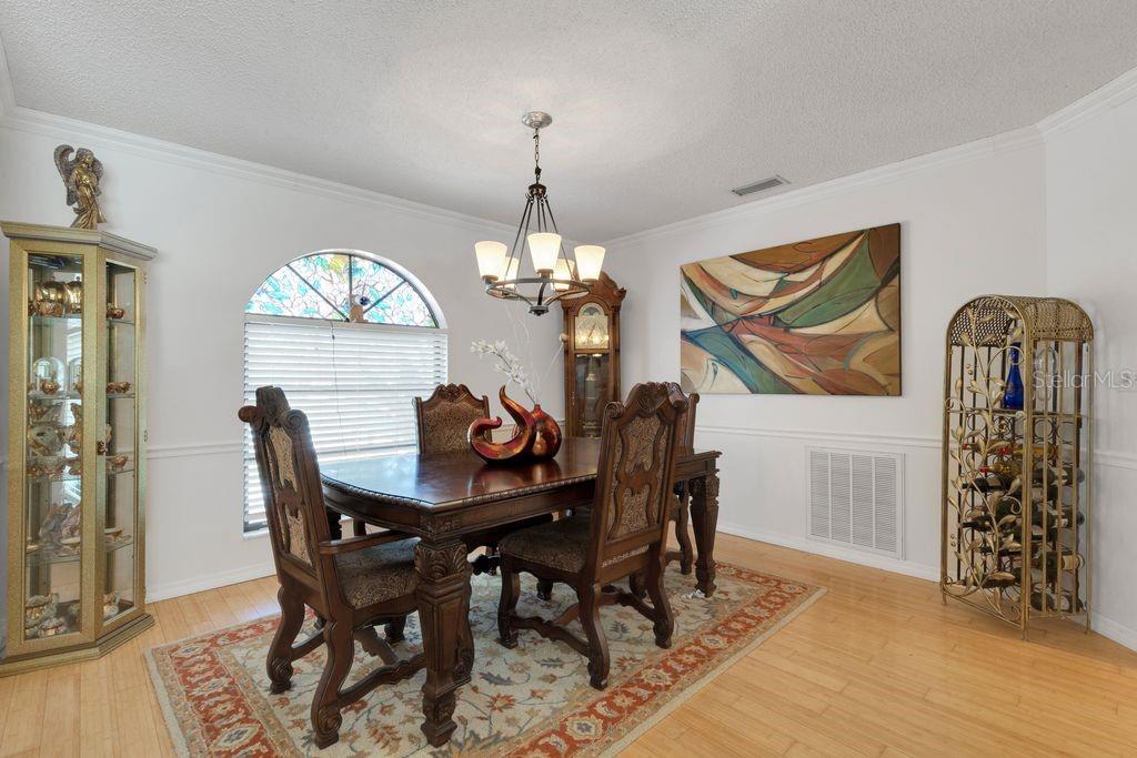 Image 15 of 68 For 3736 Maple Hollow Court