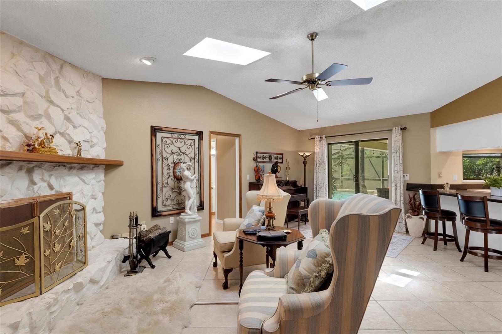 Image 33 of 68 For 3736 Maple Hollow Court