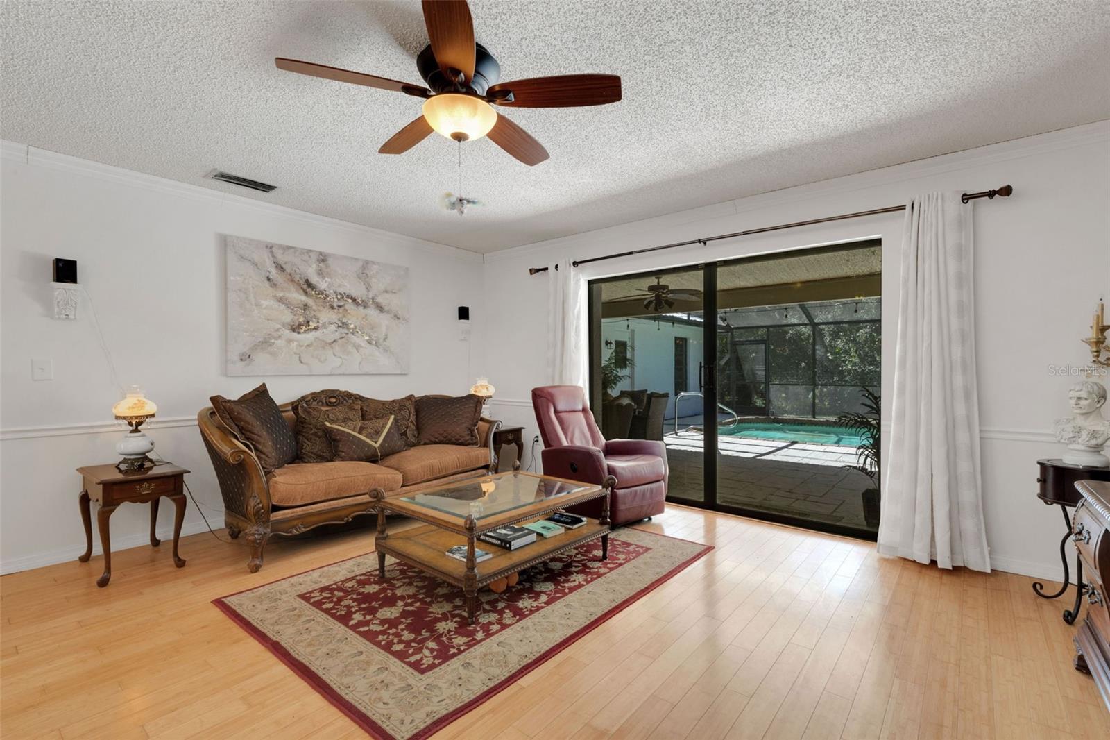Image 9 of 68 For 3736 Maple Hollow Court