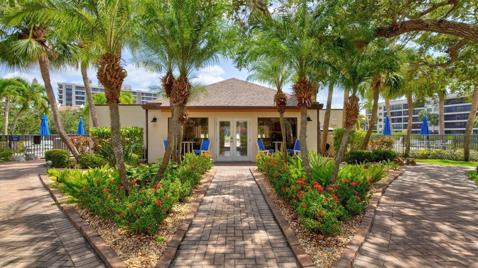 Image 37 of 76 For 1700 Cove Ii Place 310
