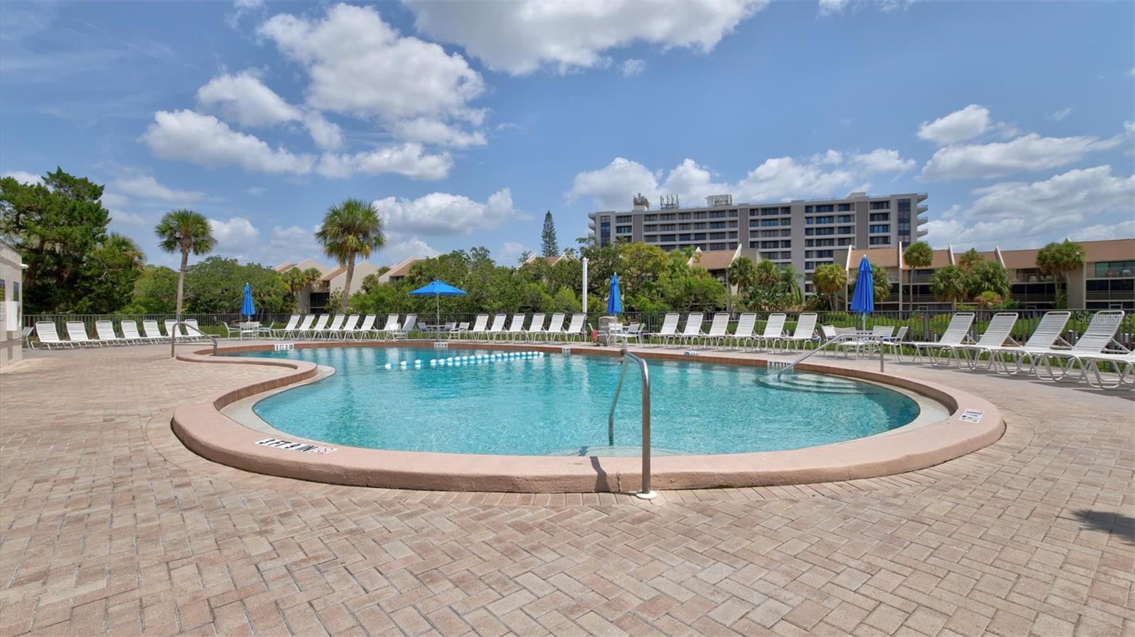 Image 38 of 76 For 1700 Cove Ii Place 310